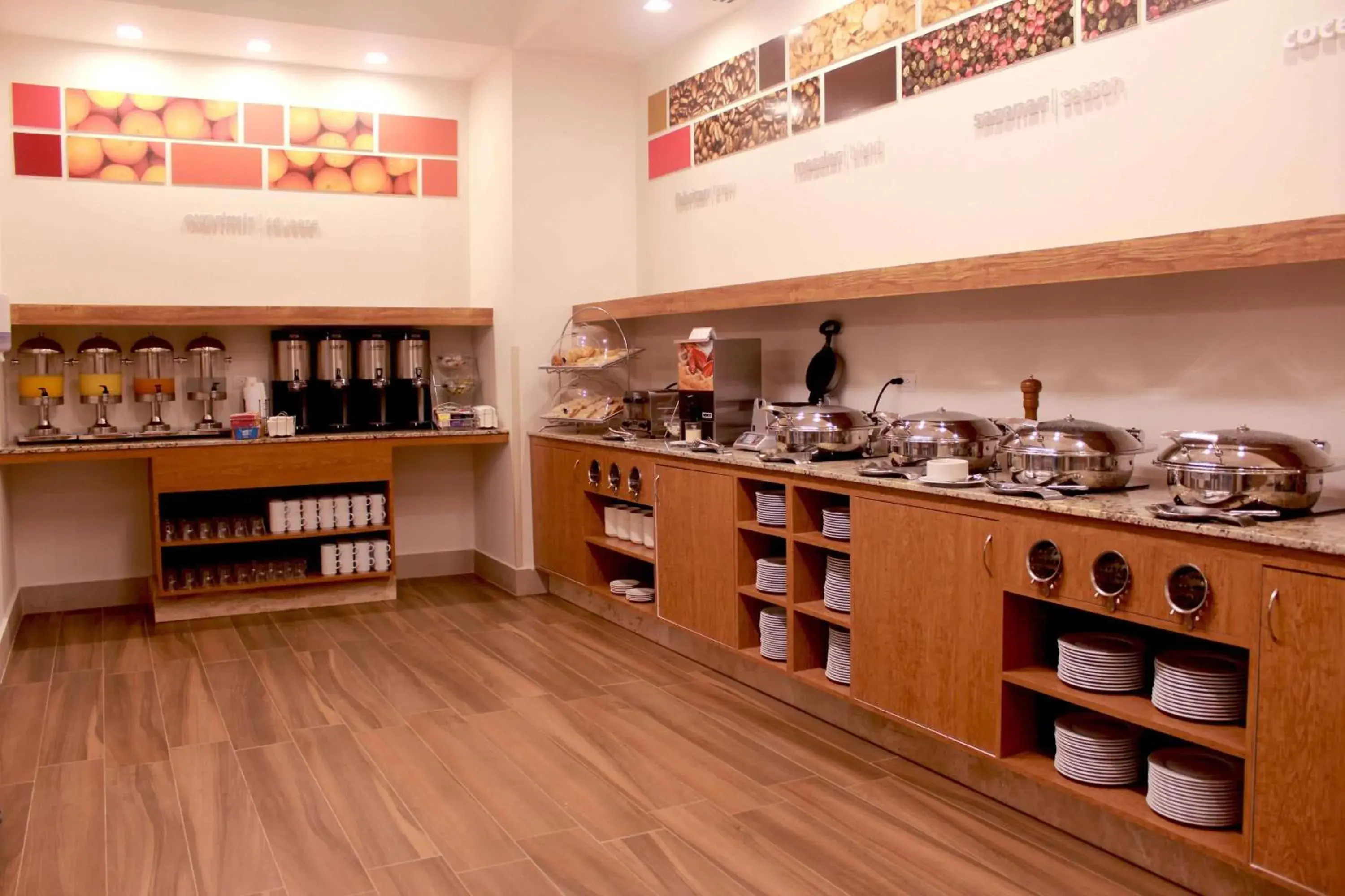 Restaurant/places to eat in Hampton Inn by Hilton Merida Restaurant/places to eat in Hampton Inn by Hilton Merida