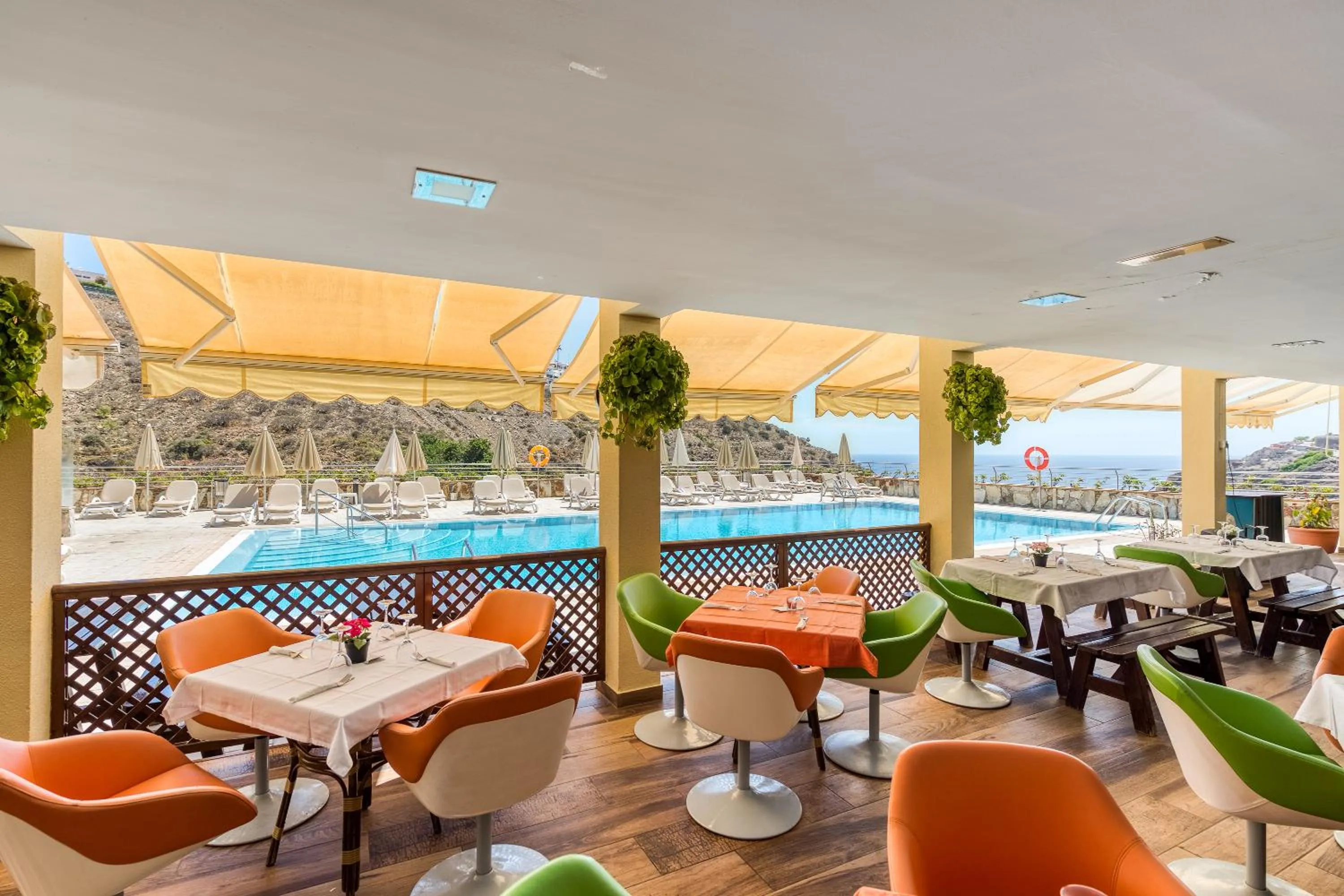 Restaurant/places to eat in Holiday Club Sol Amadores