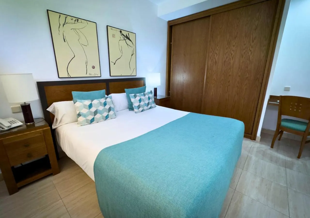 Bed in Holiday Club Sol Amadores