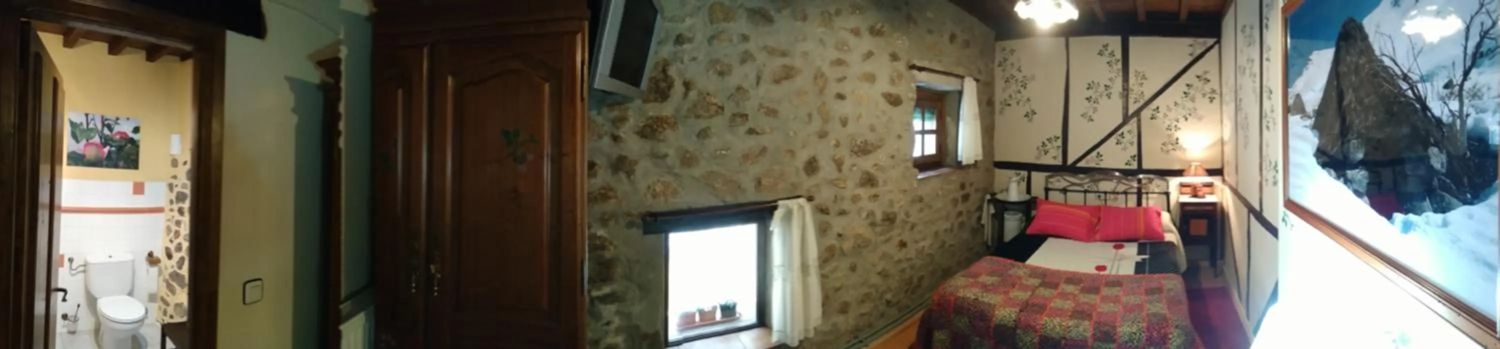 Photo of the whole room in Antigua Posada, Valle del Jerte