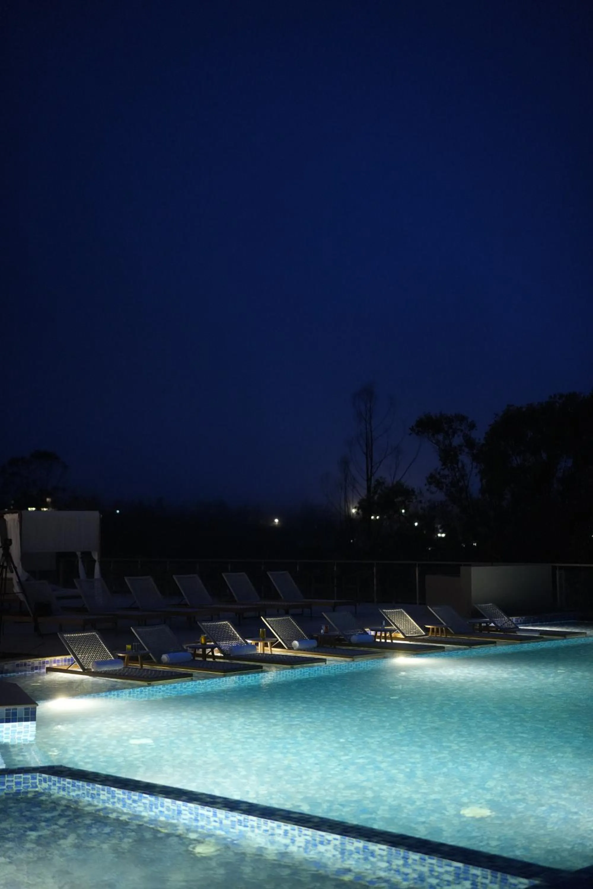 Swimming pool in Ayati Resort & Spa