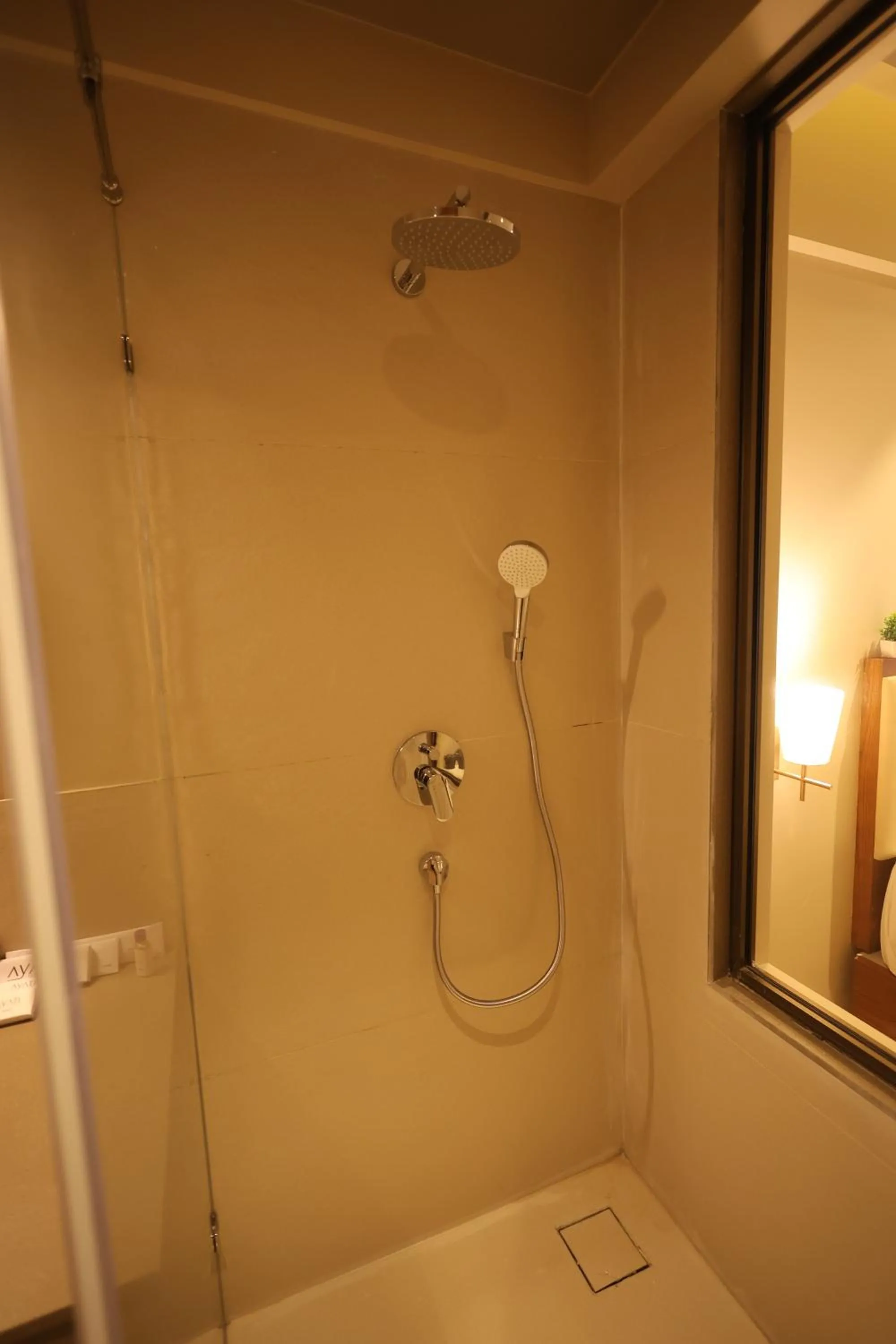 Shower in Ayati Resort & Spa