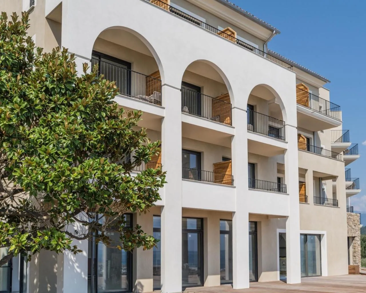 Property building in Hôtel & Spa Best Western Premier A Storia Solenzara