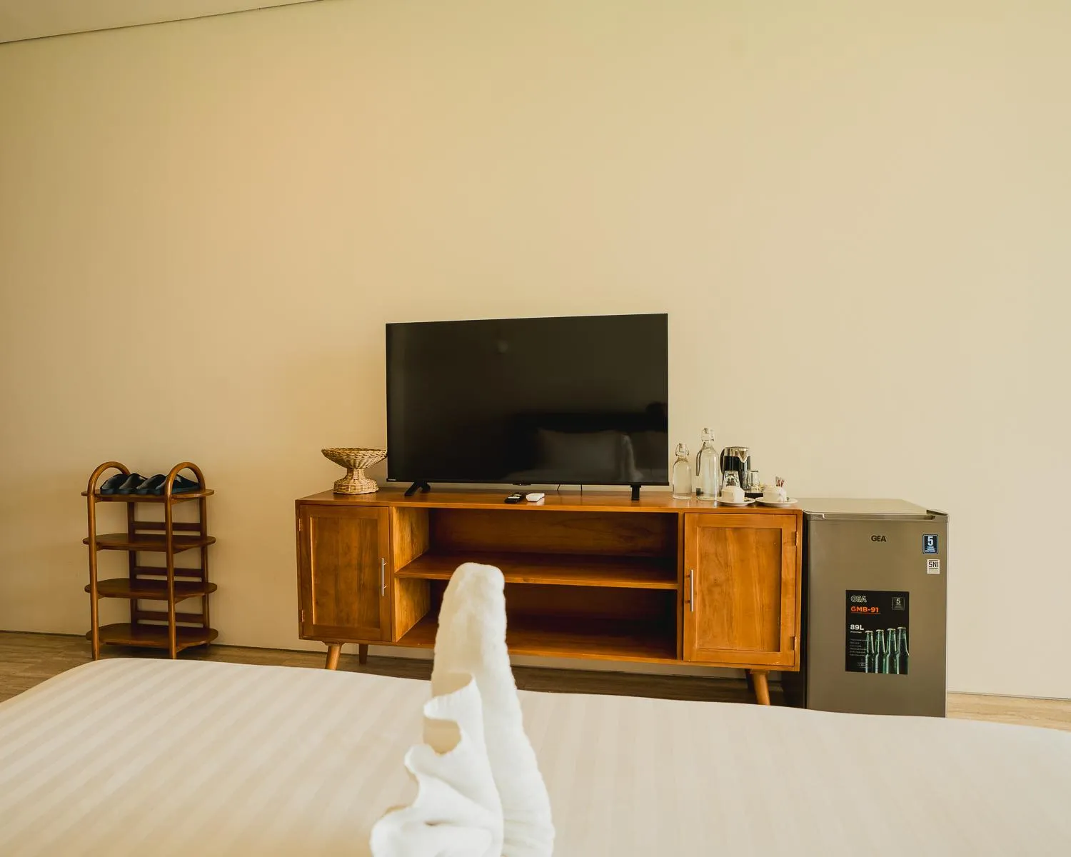 Suite in Tribhuwana Padma Lake Resort