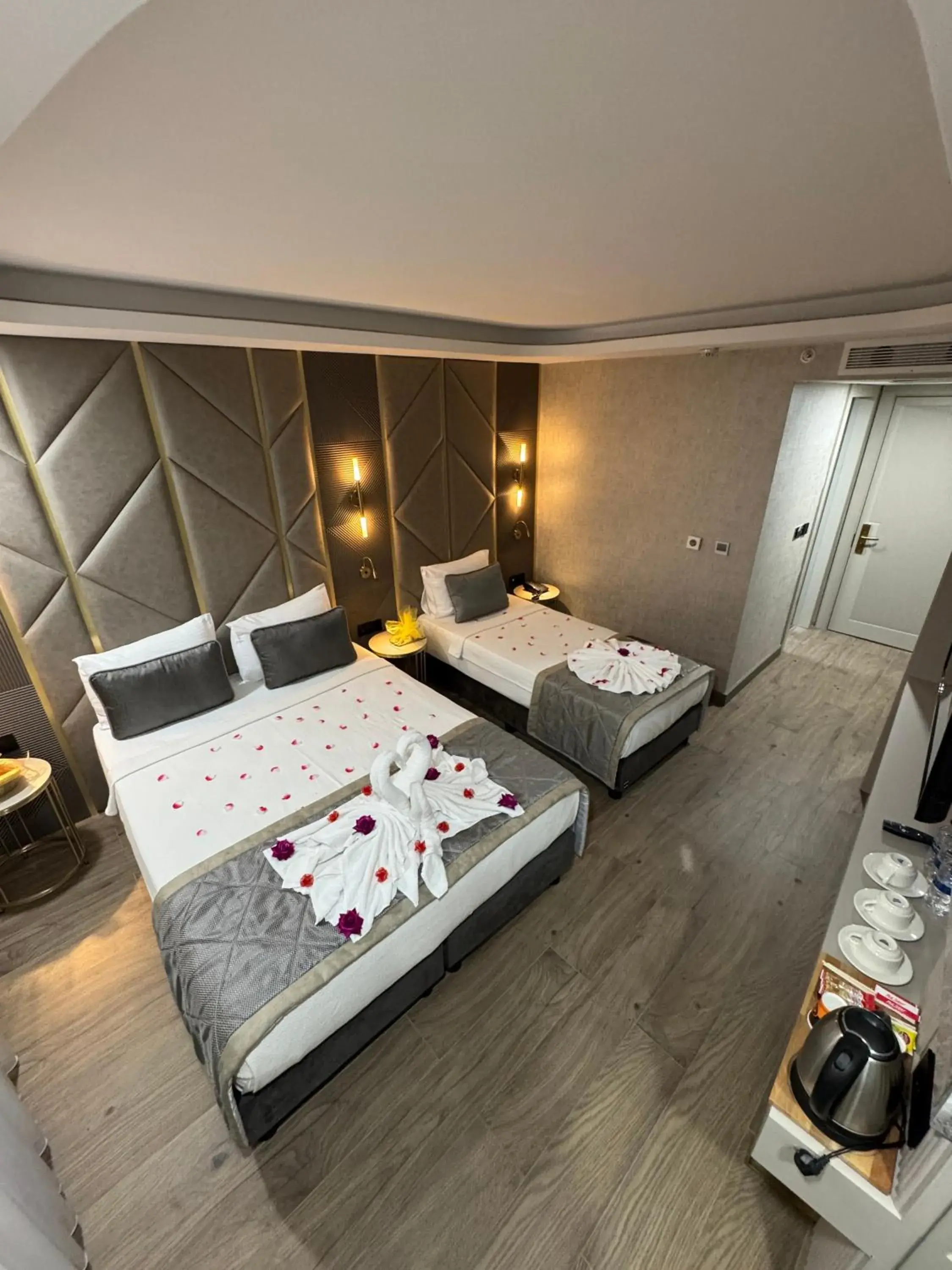 Superior Triple Room in Elysia Hotel Superior Triple Room in Elysia Hotel