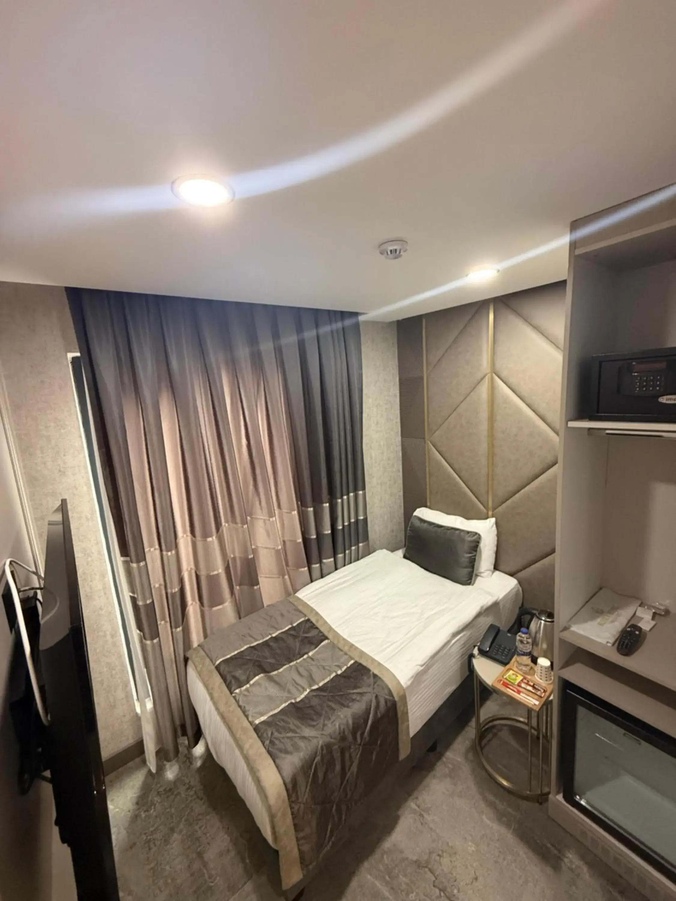 Single Room in Elysia Hotel Single Room in Elysia Hotel