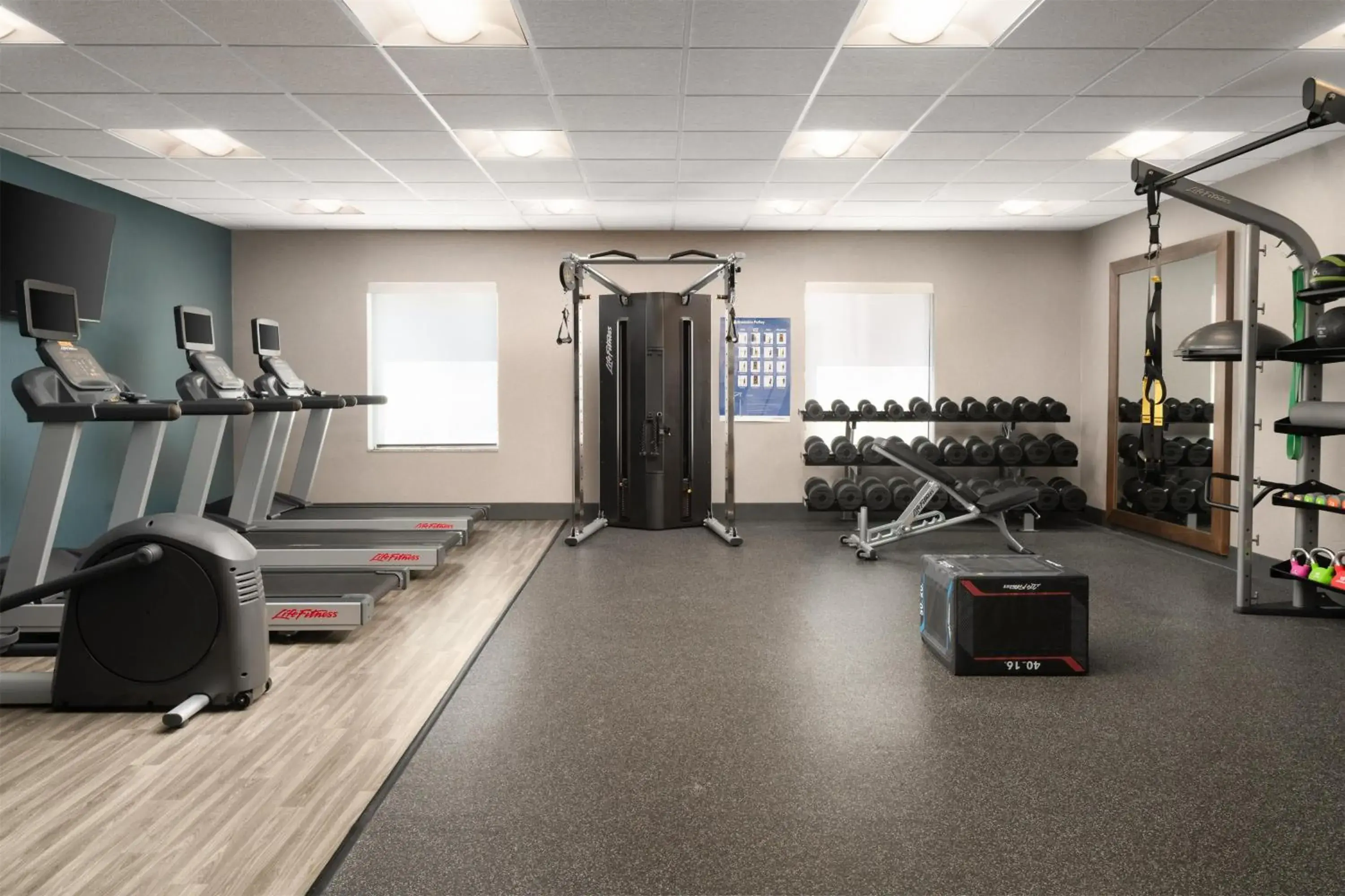 Fitness centre/facilities in Hampton Inn Fairmont Fitness centre/facilities in Hampton Inn Fairmont