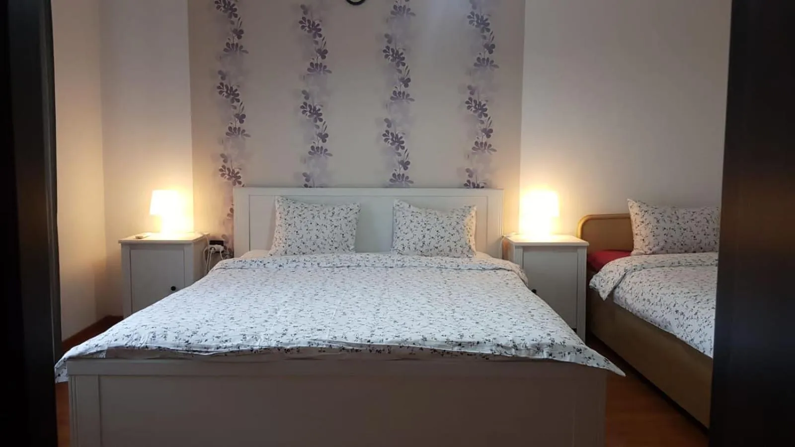 Bed in Pensiunea Bergwald Rasnov Brasov by BuySellRent