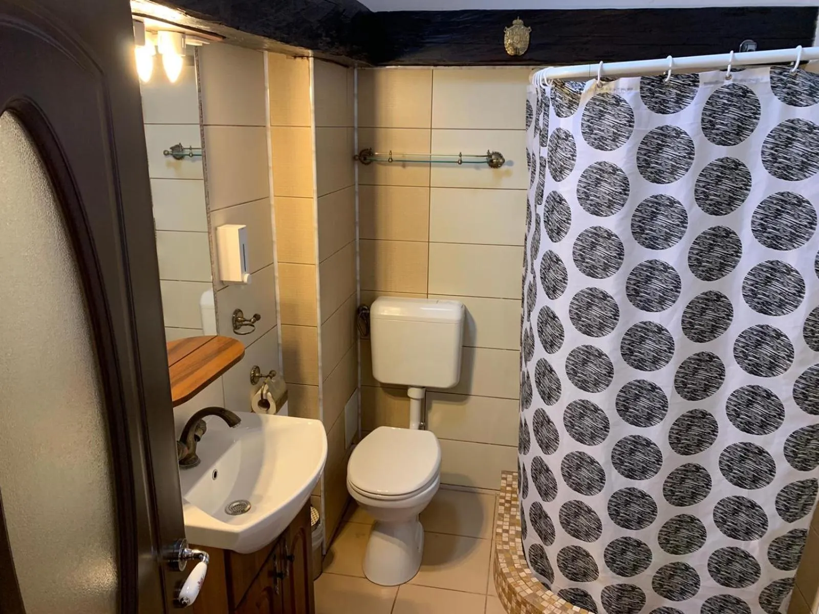 Pensiunea Bergwald Rasnov Brasov by BuySellRent