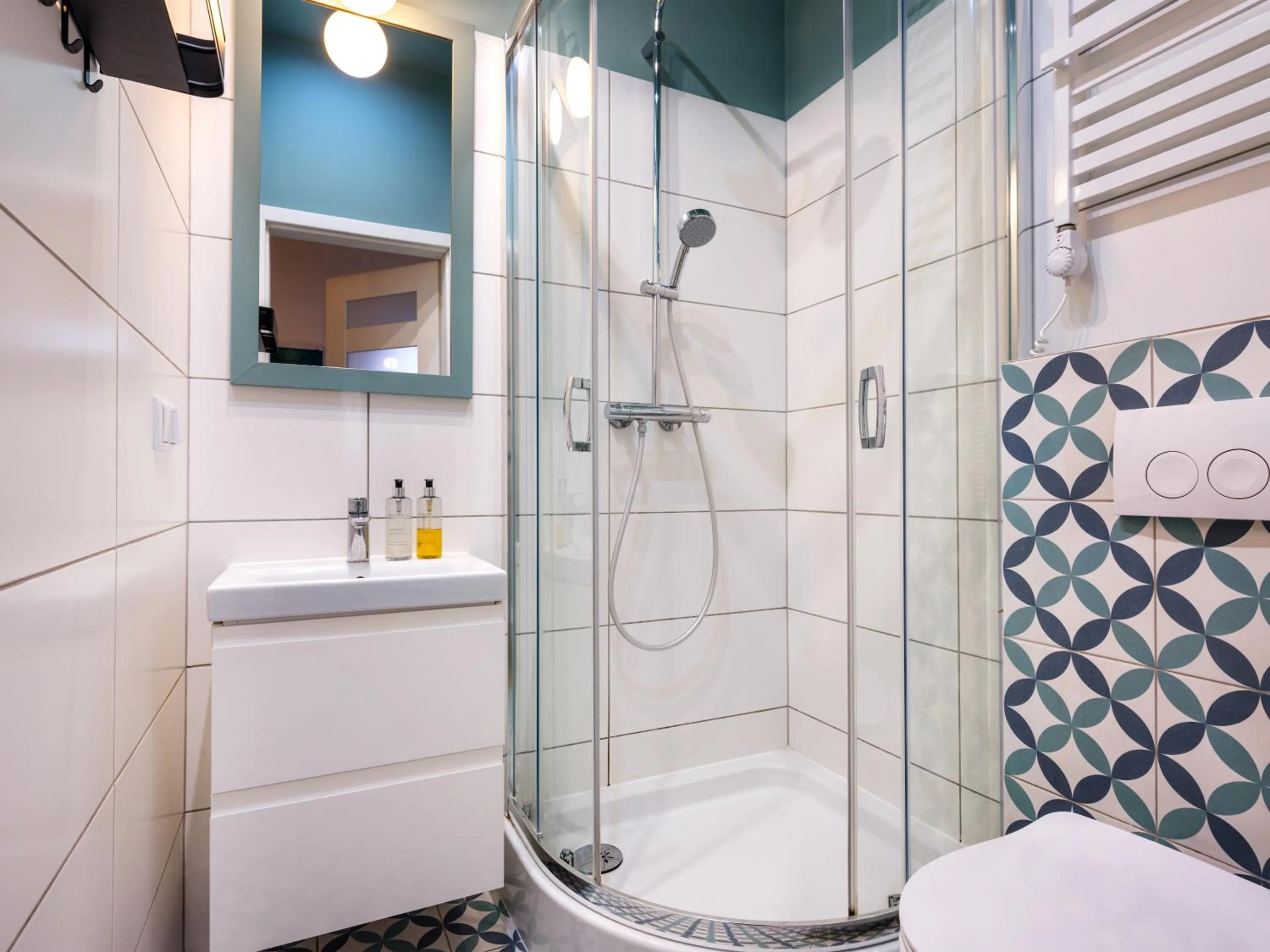 Shower in PlayRoom Aparthotel