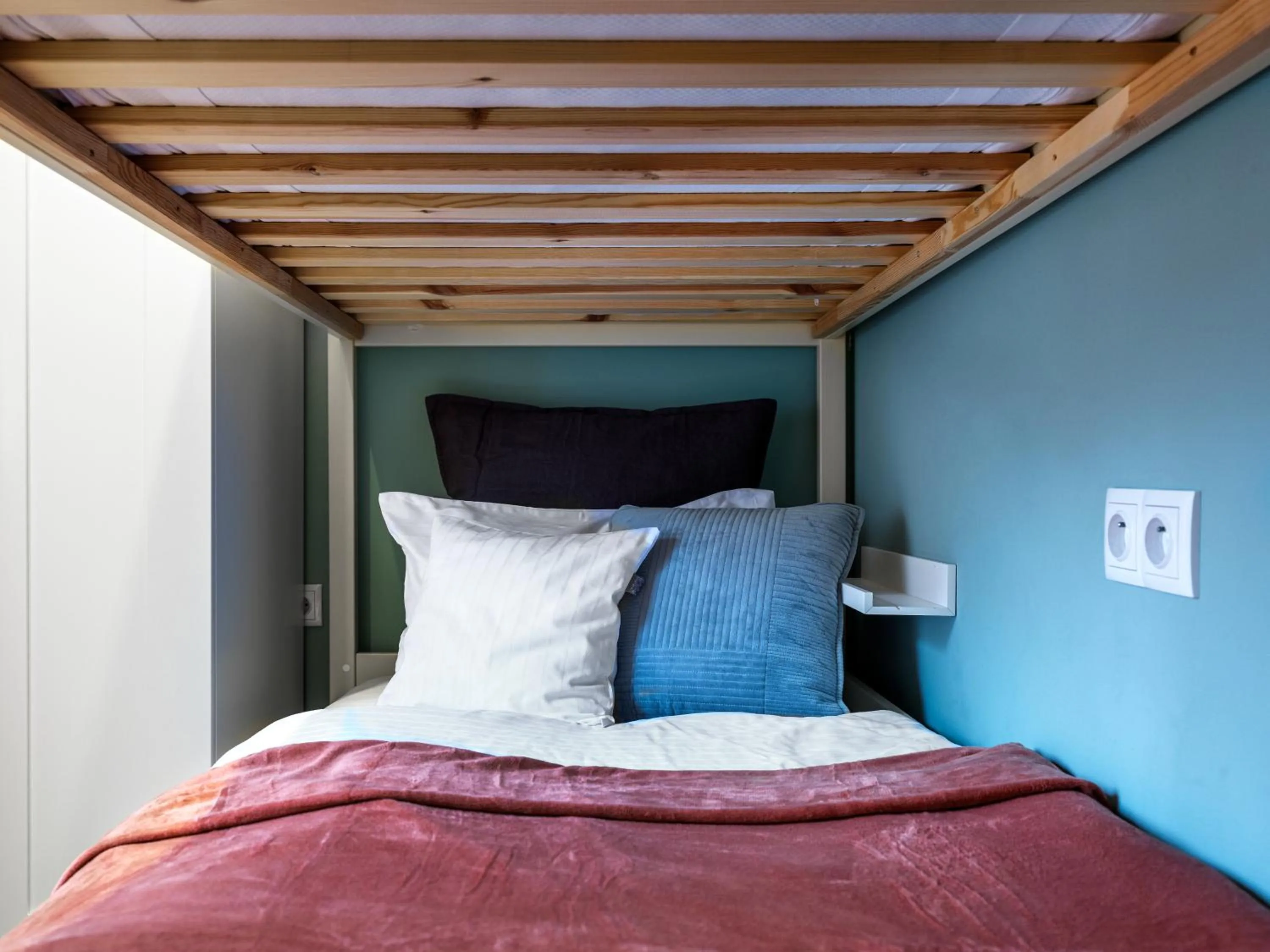 Bed in PlayRoom Aparthotel