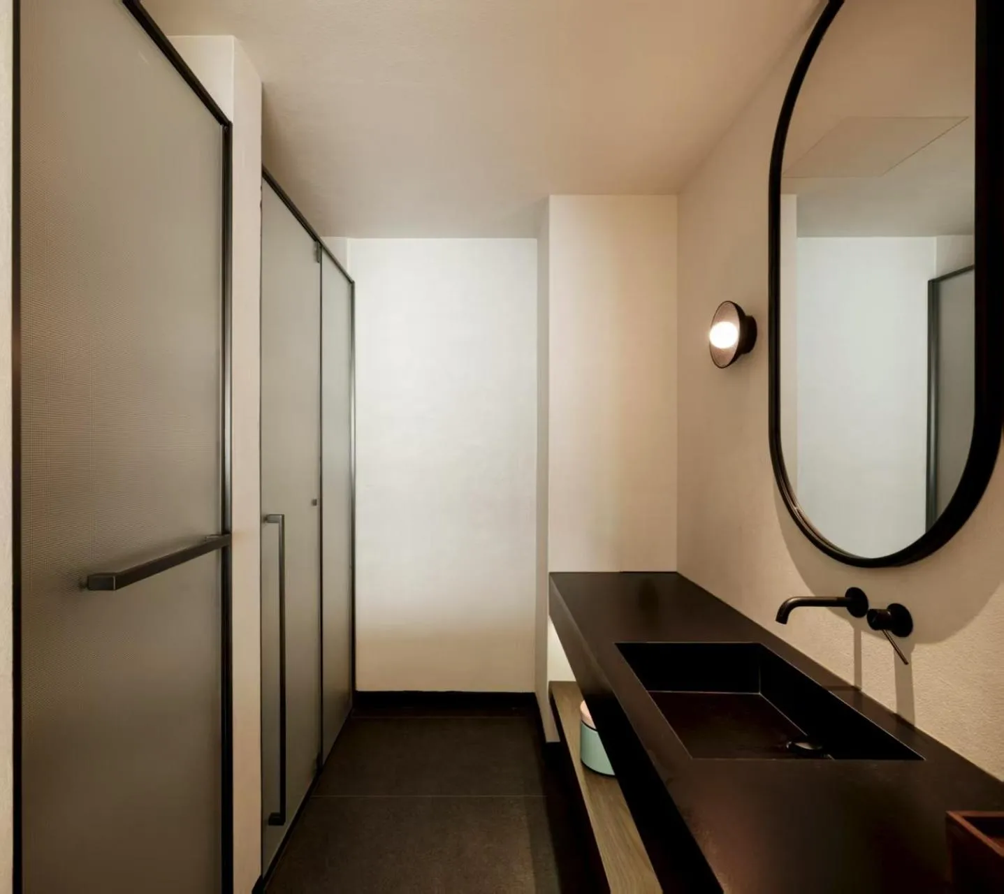 Toilet in YS Seaview Hotel