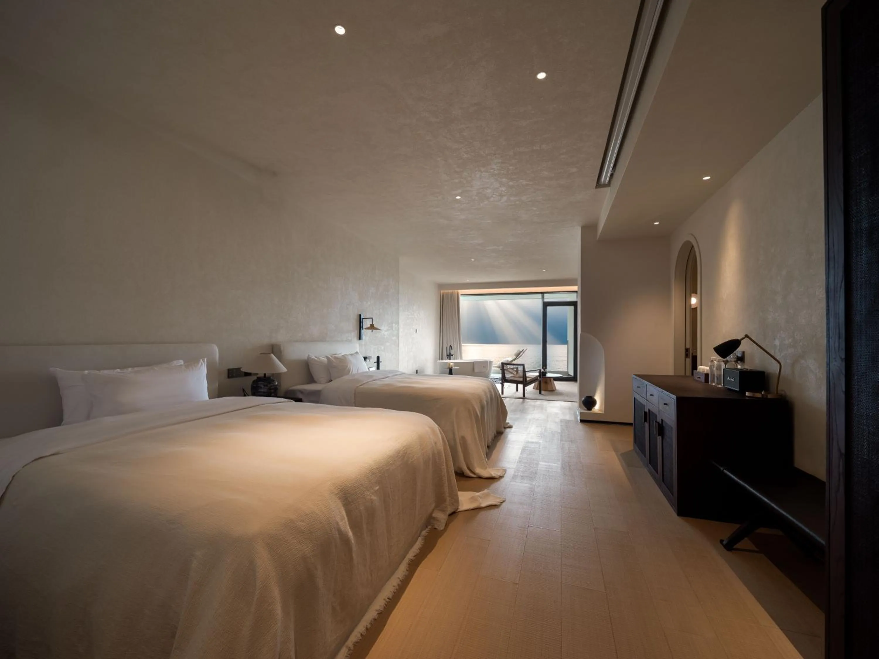 Bed in YS Seaview Hotel