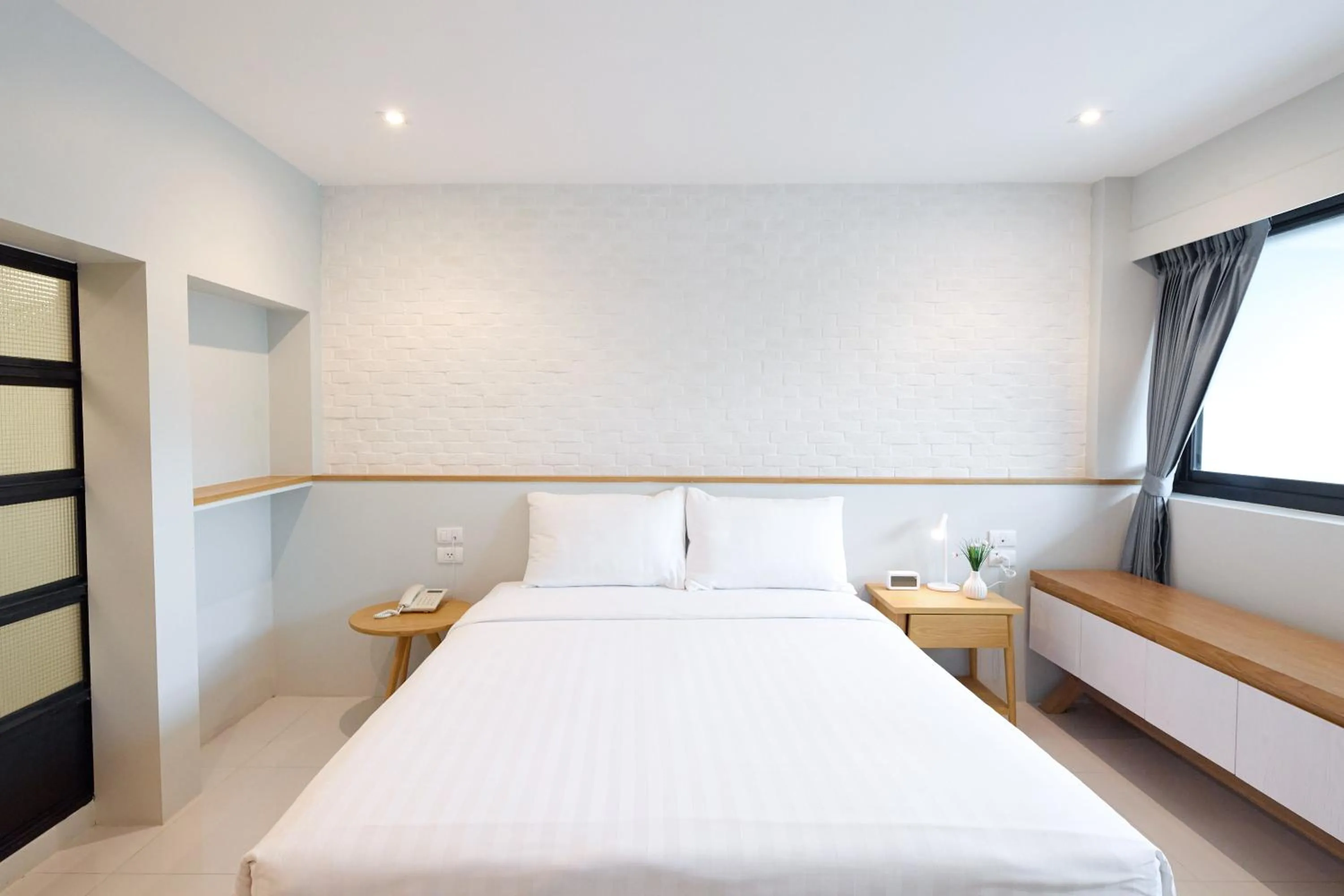 Bed in Go2bed Pattaya Hotel