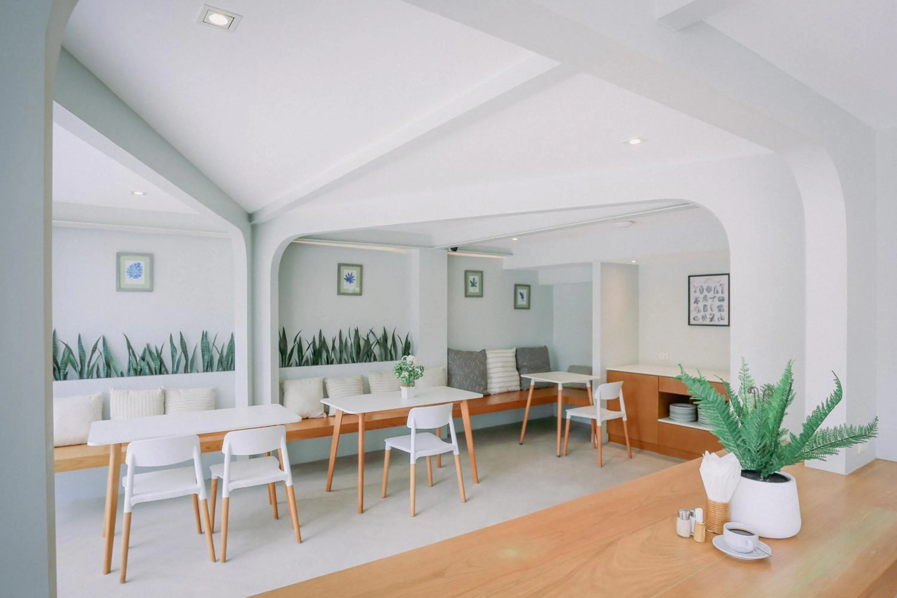 Lobby or reception in Go2bed Pattaya Hotel