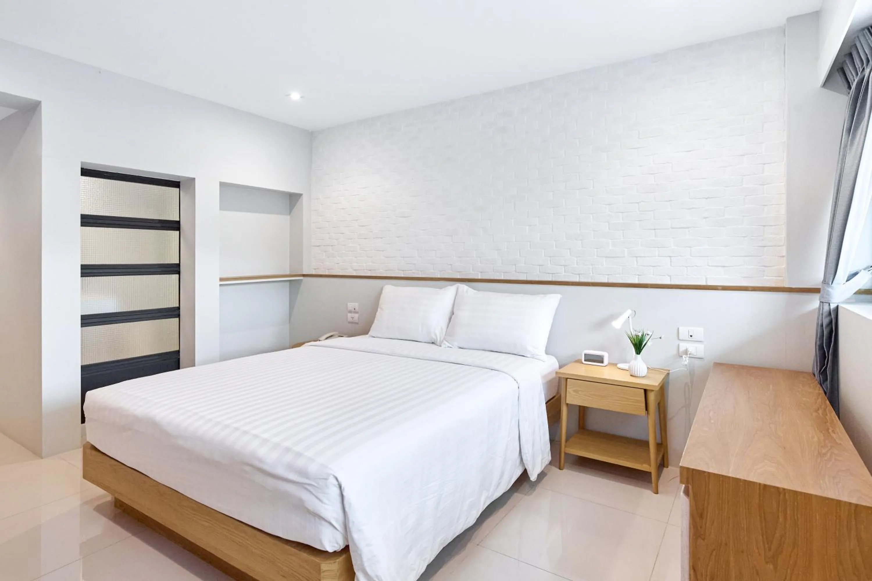 Bed in Go2bed Pattaya Hotel