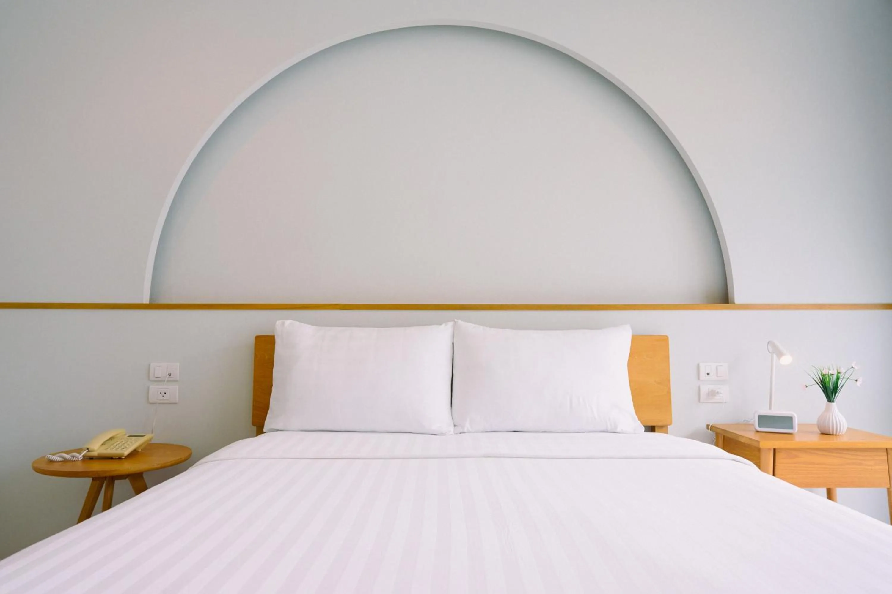 Bed in Go2bed Pattaya Hotel