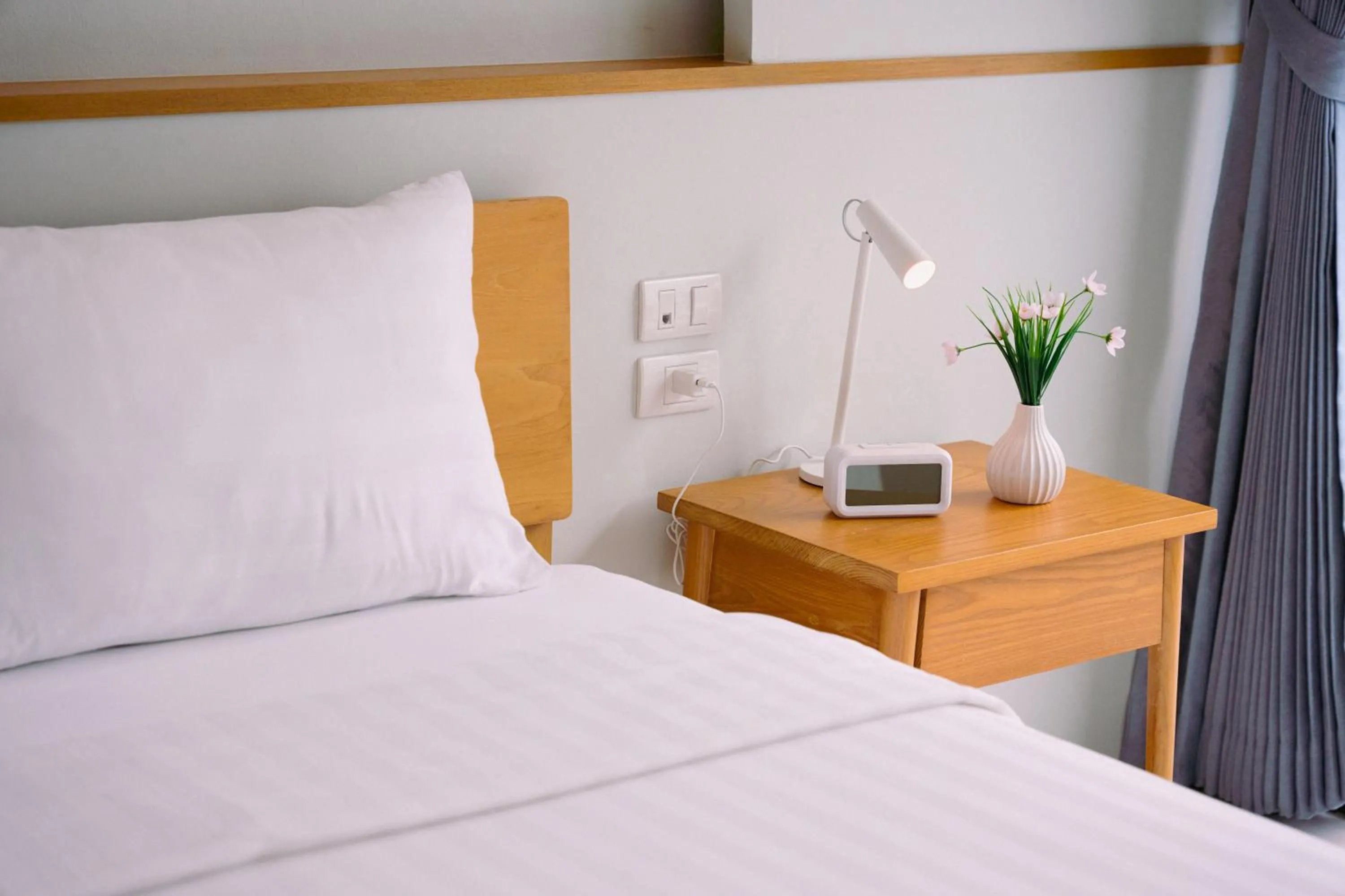 Bed in Go2bed Pattaya Hotel
