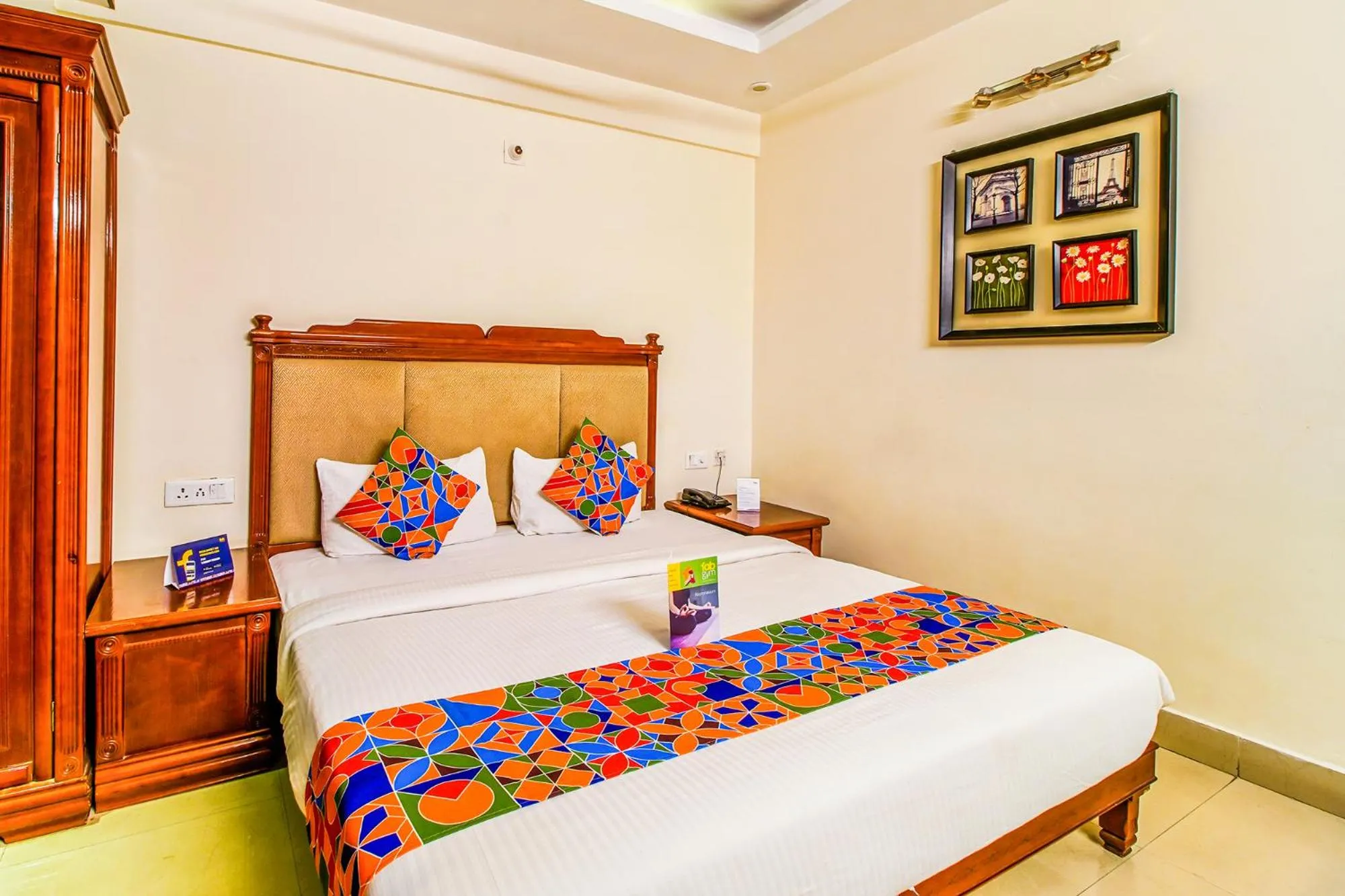 Bed in Hotel Kenil Star