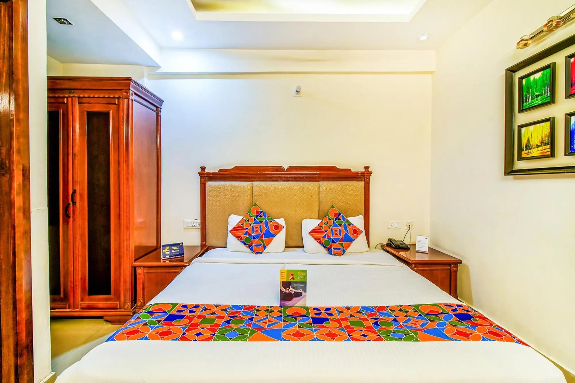 Bed in Hotel Kenil Star