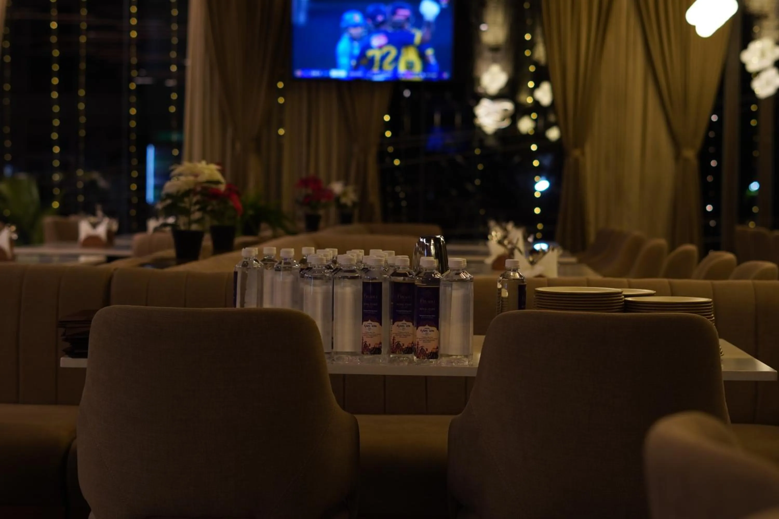 Dining area in Hotel Diyanvi