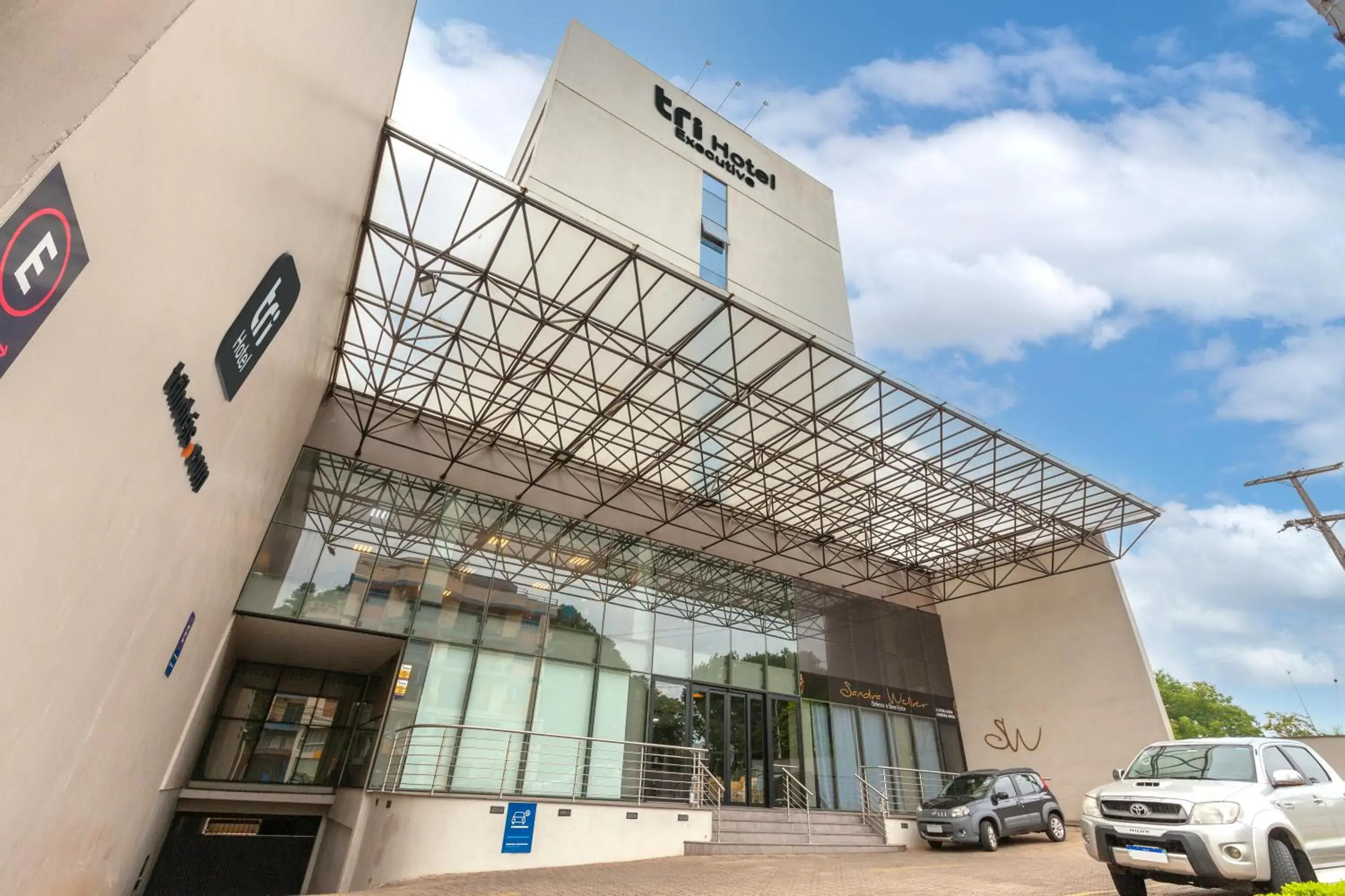 Property building in Tri Hotel Executive Lajeado Property building in Tri Hotel Executive Lajeado