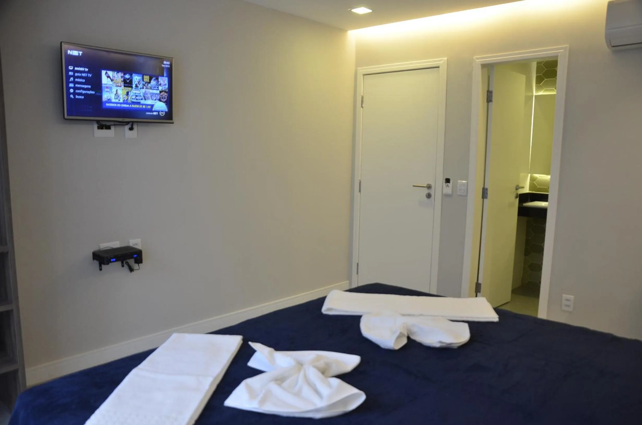 Bedroom, Bed in Icaraí Suítes