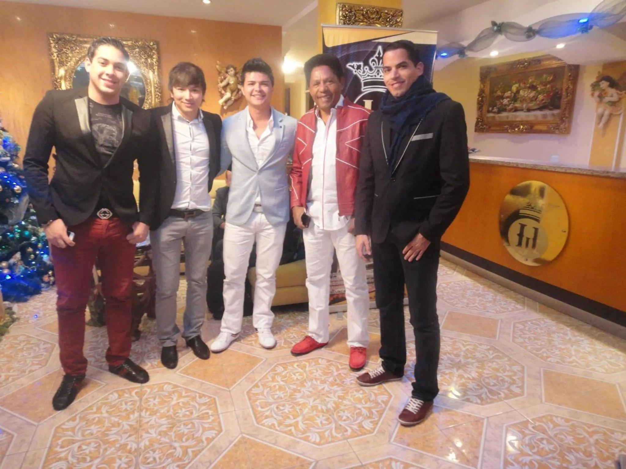 People in Hotel Joshed Imperial