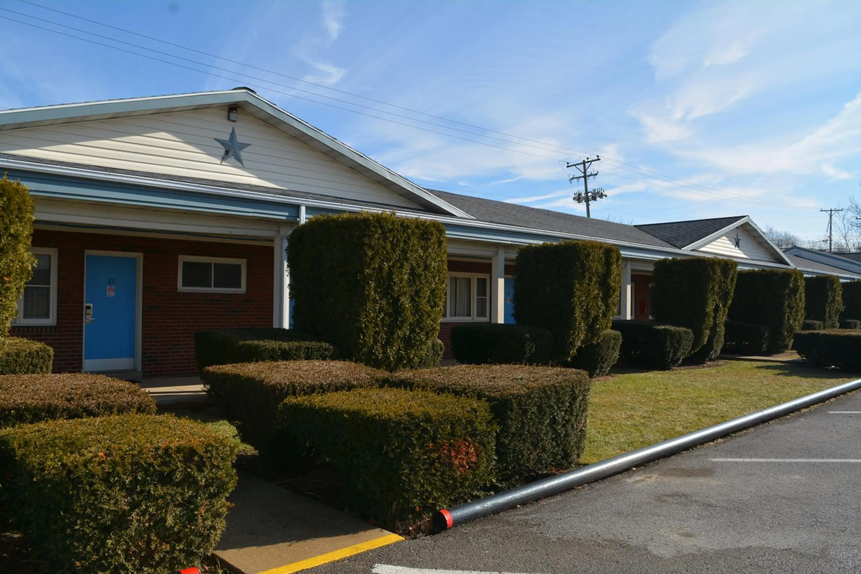Property building in WYE Motor Lodge Duncansville - Altoona