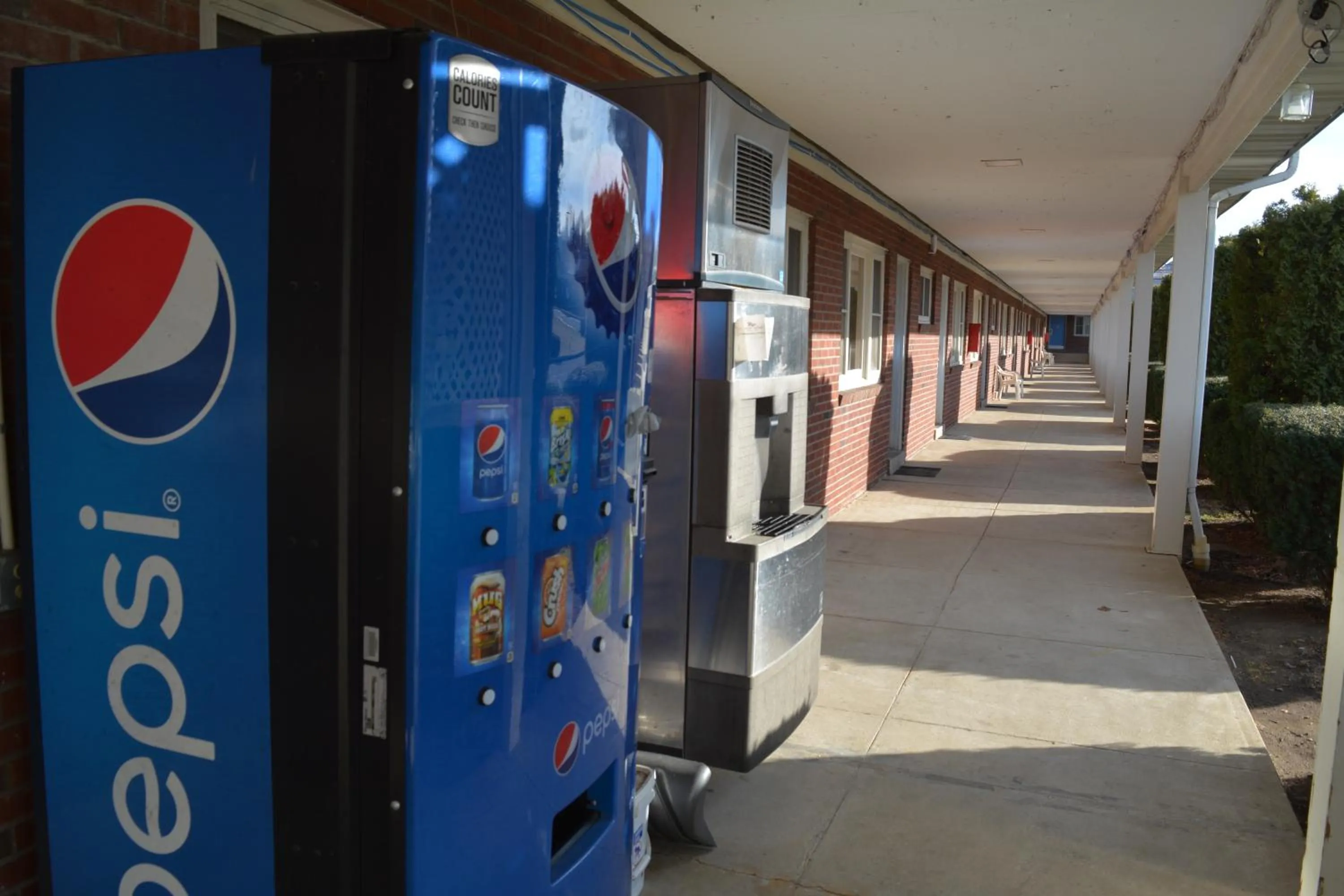 Property building in WYE Motor Lodge Duncansville - Altoona