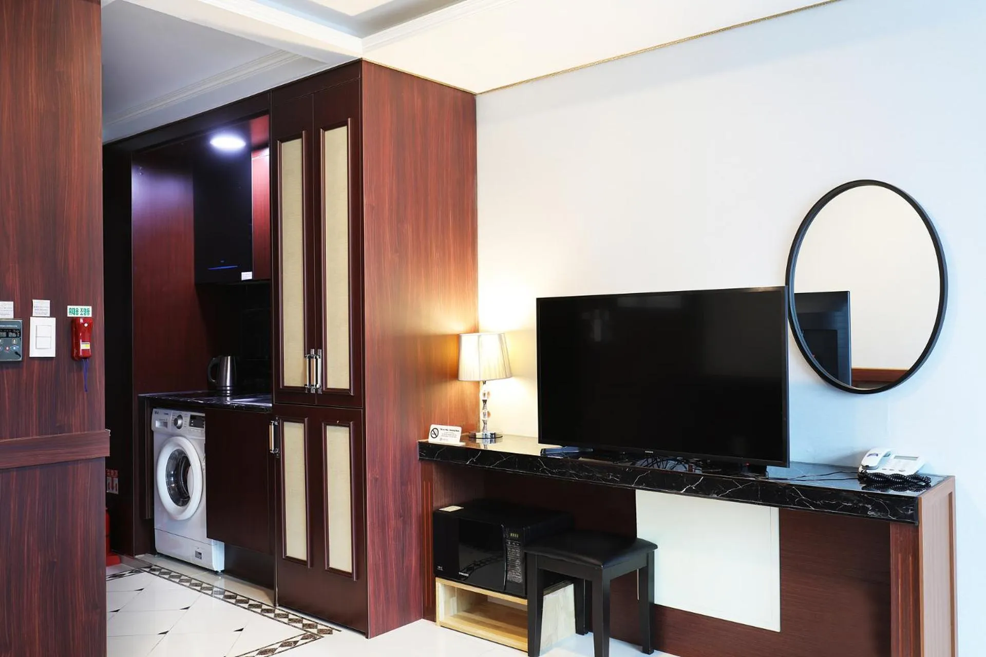 Intercity Seoul Hotel