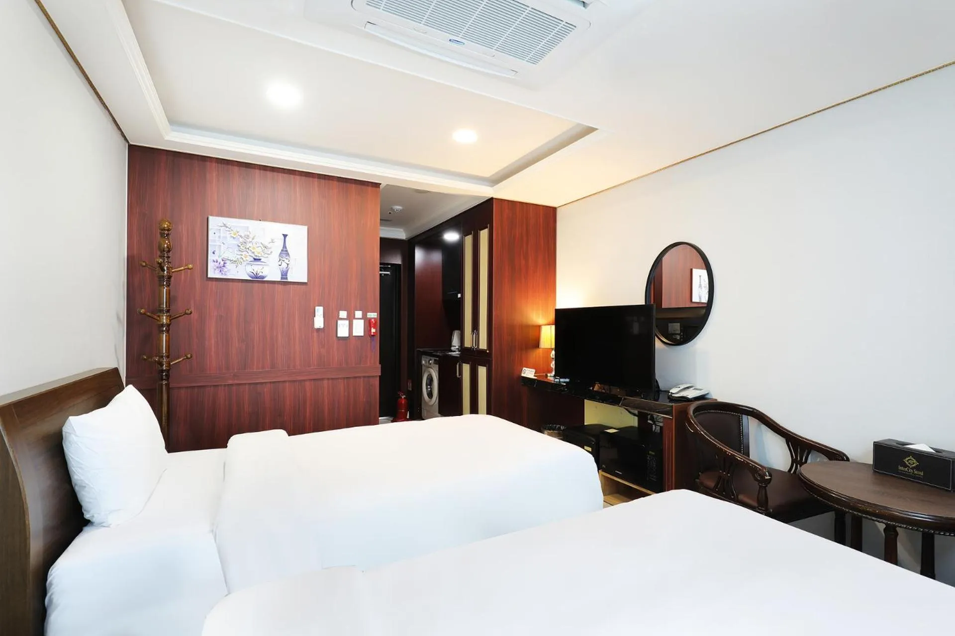 Bed in Intercity Seoul Hotel