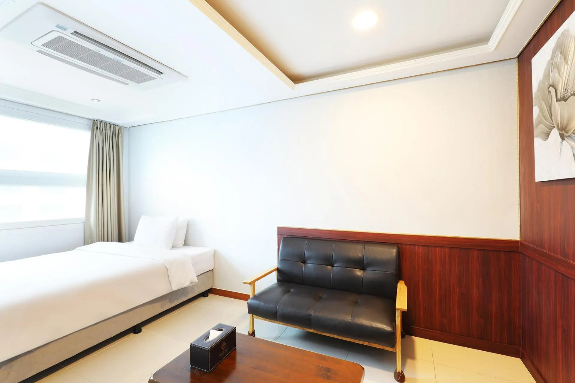 Bed in Intercity Seoul Hotel