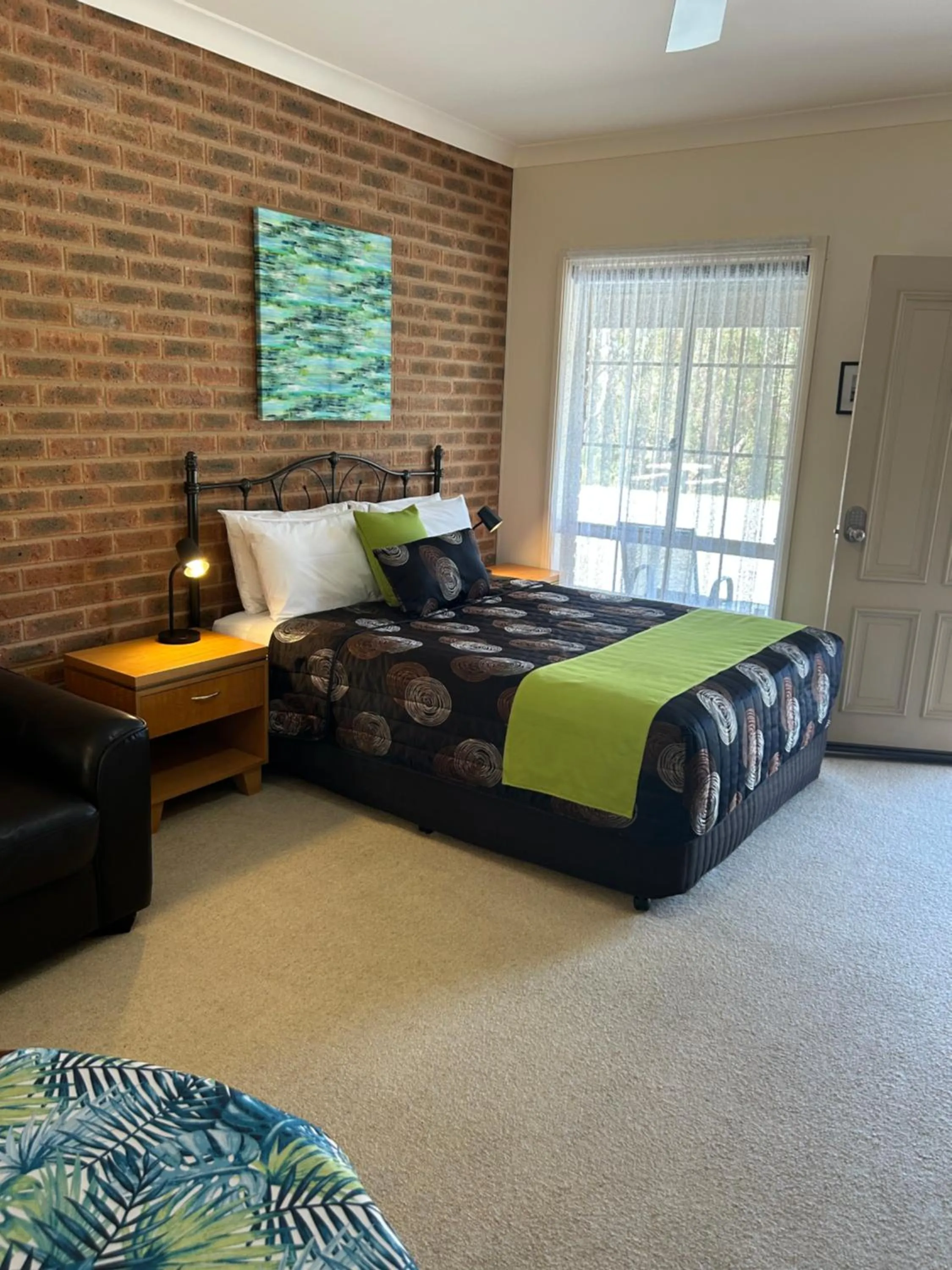 Bedroom, Bed in Motel Views Yackandandah