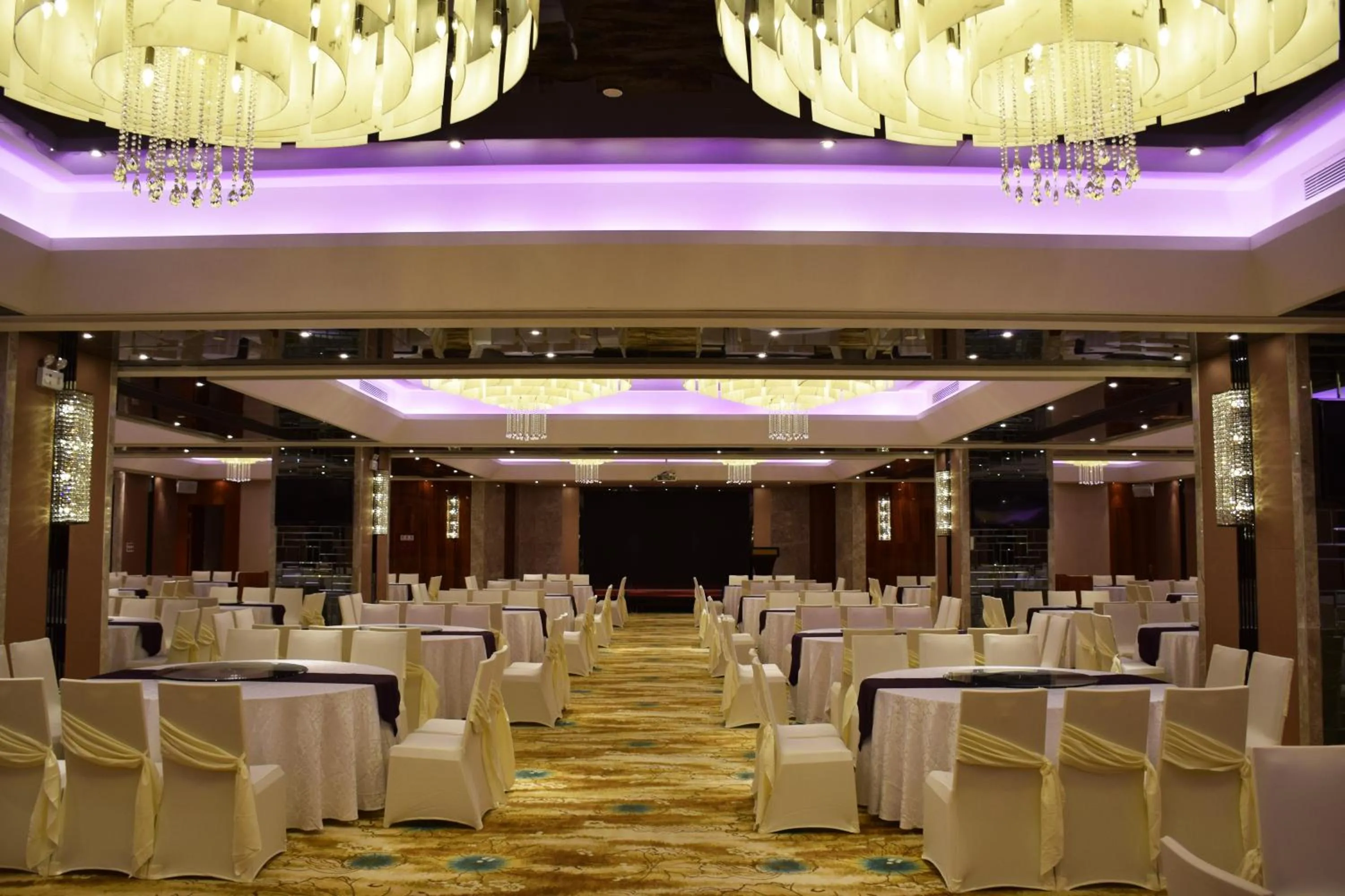 Banquet/Function facilities in Ramada Foshan Hotel