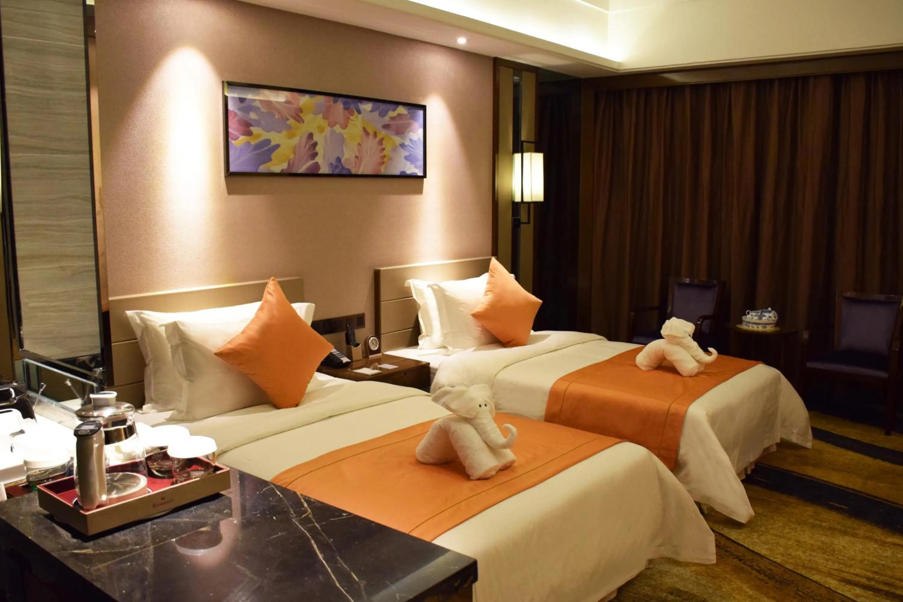 Bedroom, Bed in Ramada Foshan Hotel