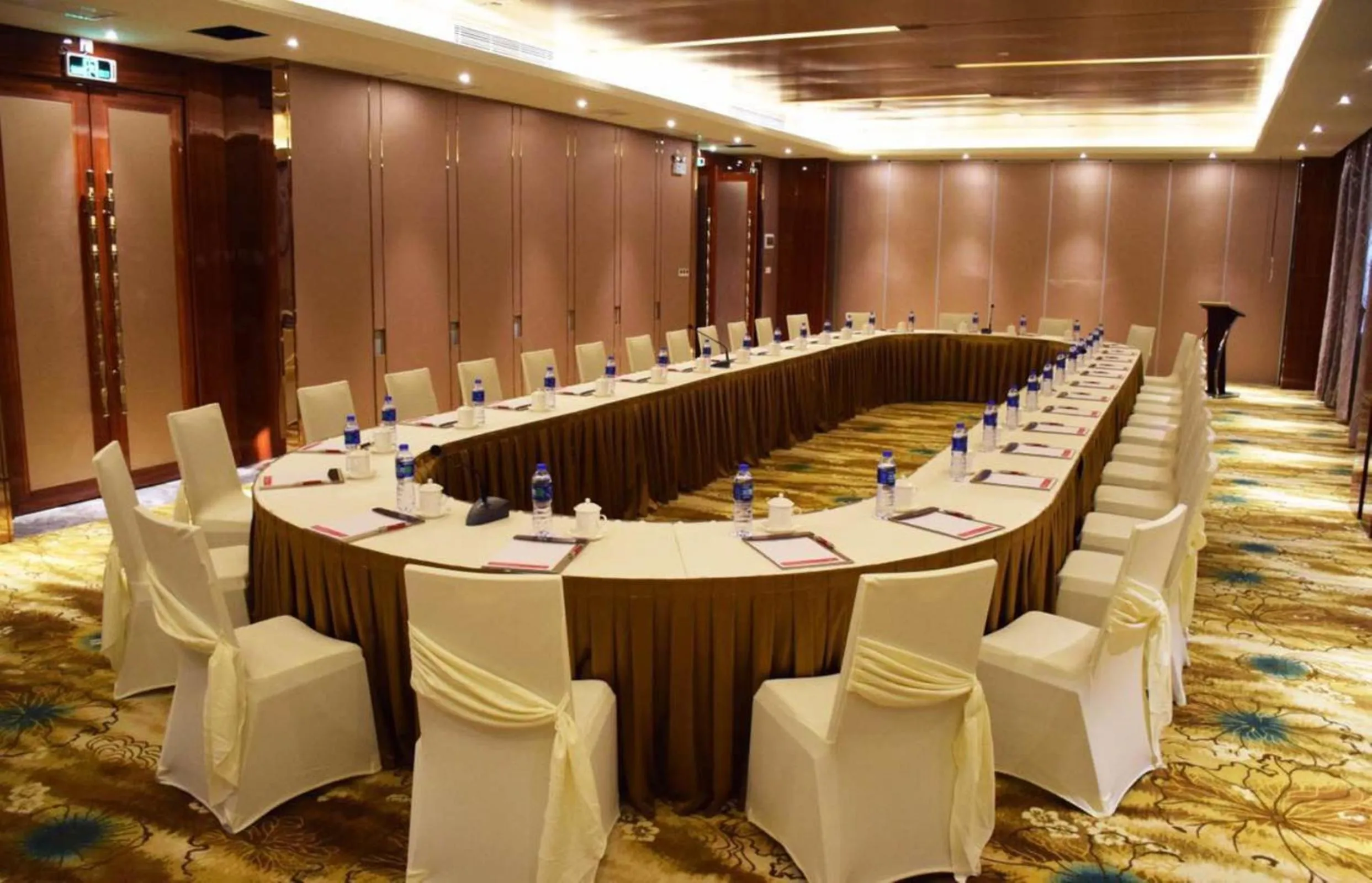 Meeting/conference room in Ramada Foshan Hotel