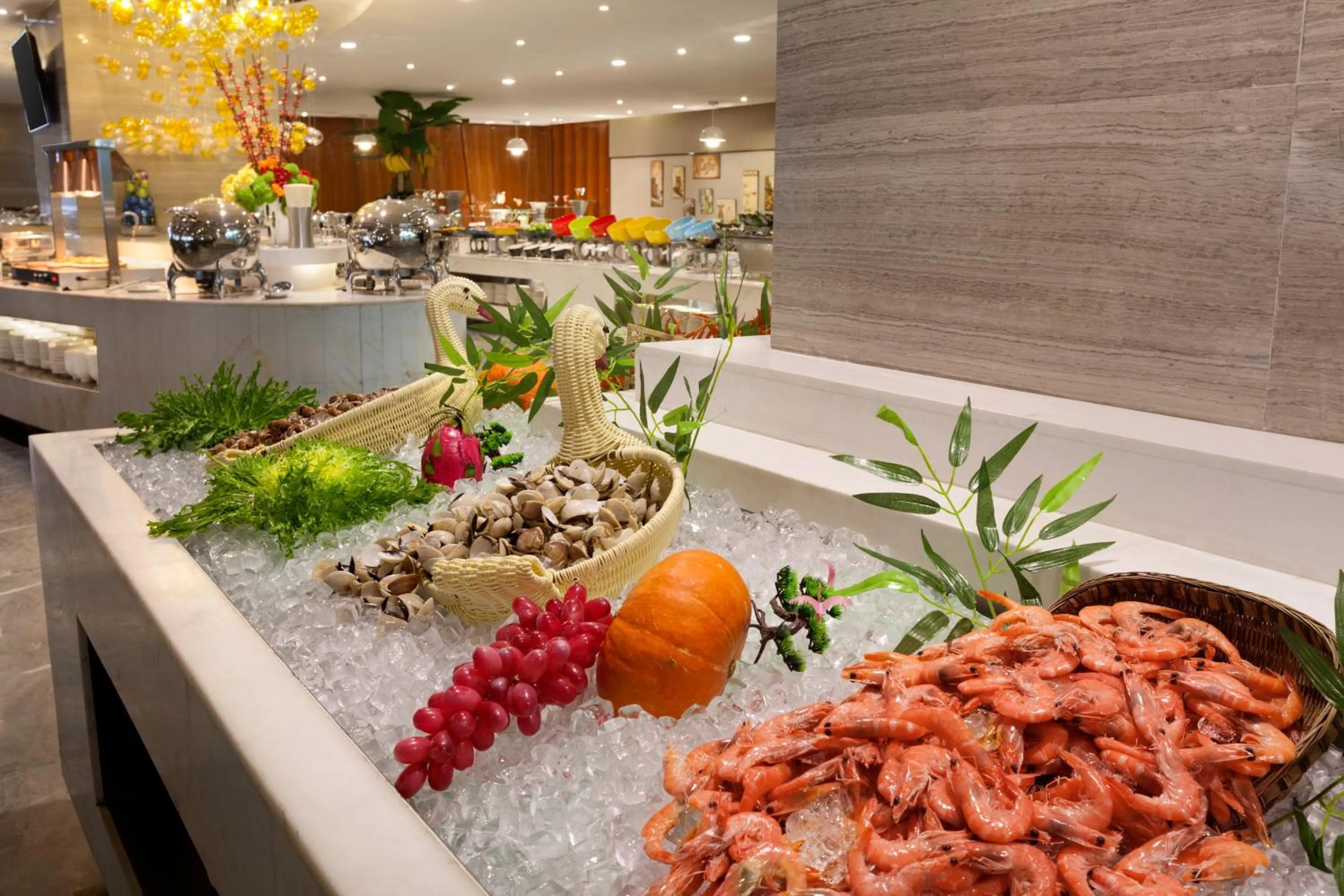 Restaurant/places to eat in Ramada Foshan Hotel