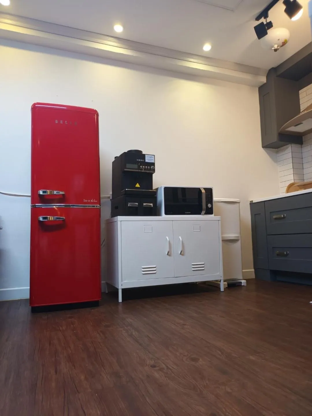 Coffee/tea facilities in Elephant Hostel Nampo