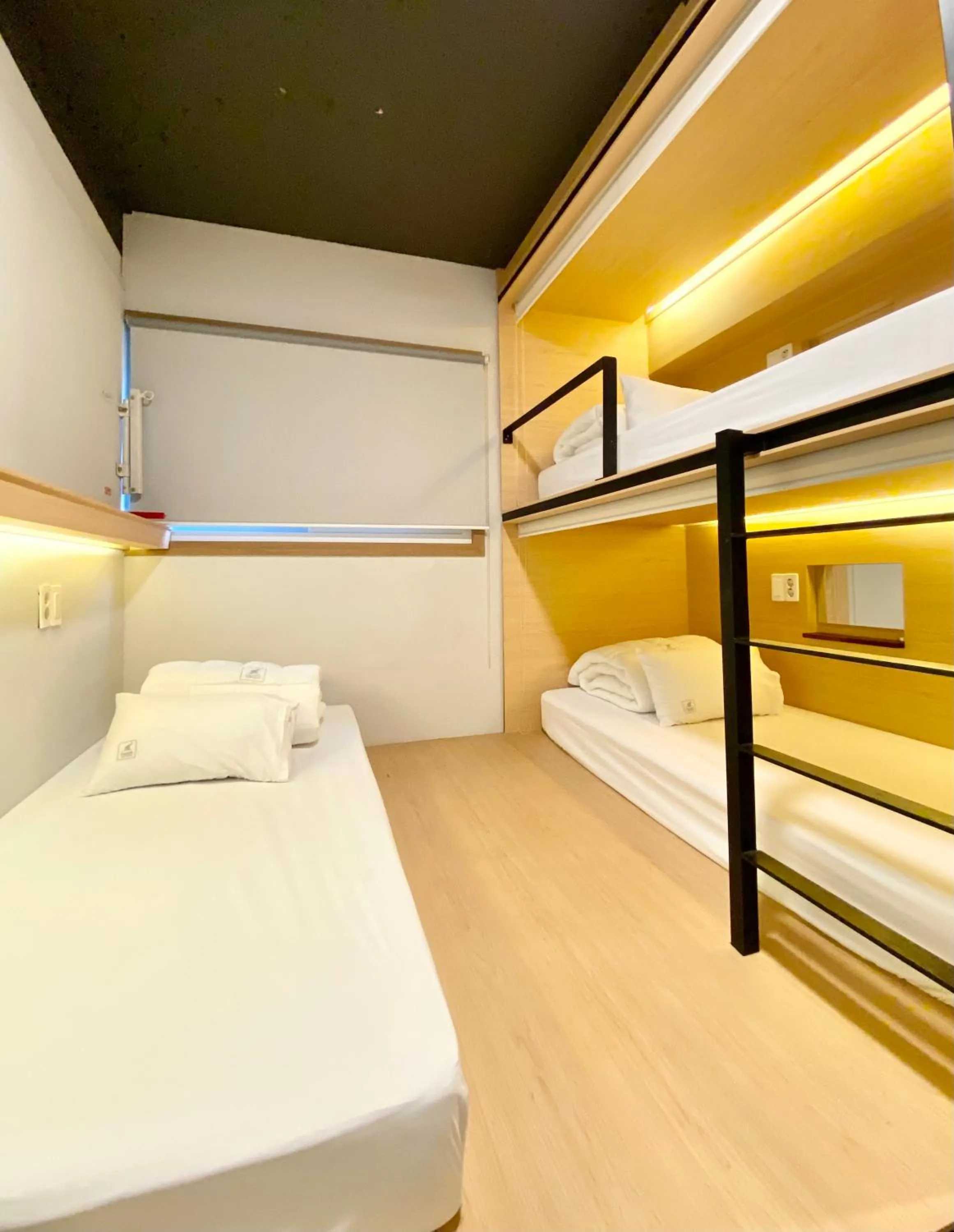 Bed in Elephant Hostel Nampo