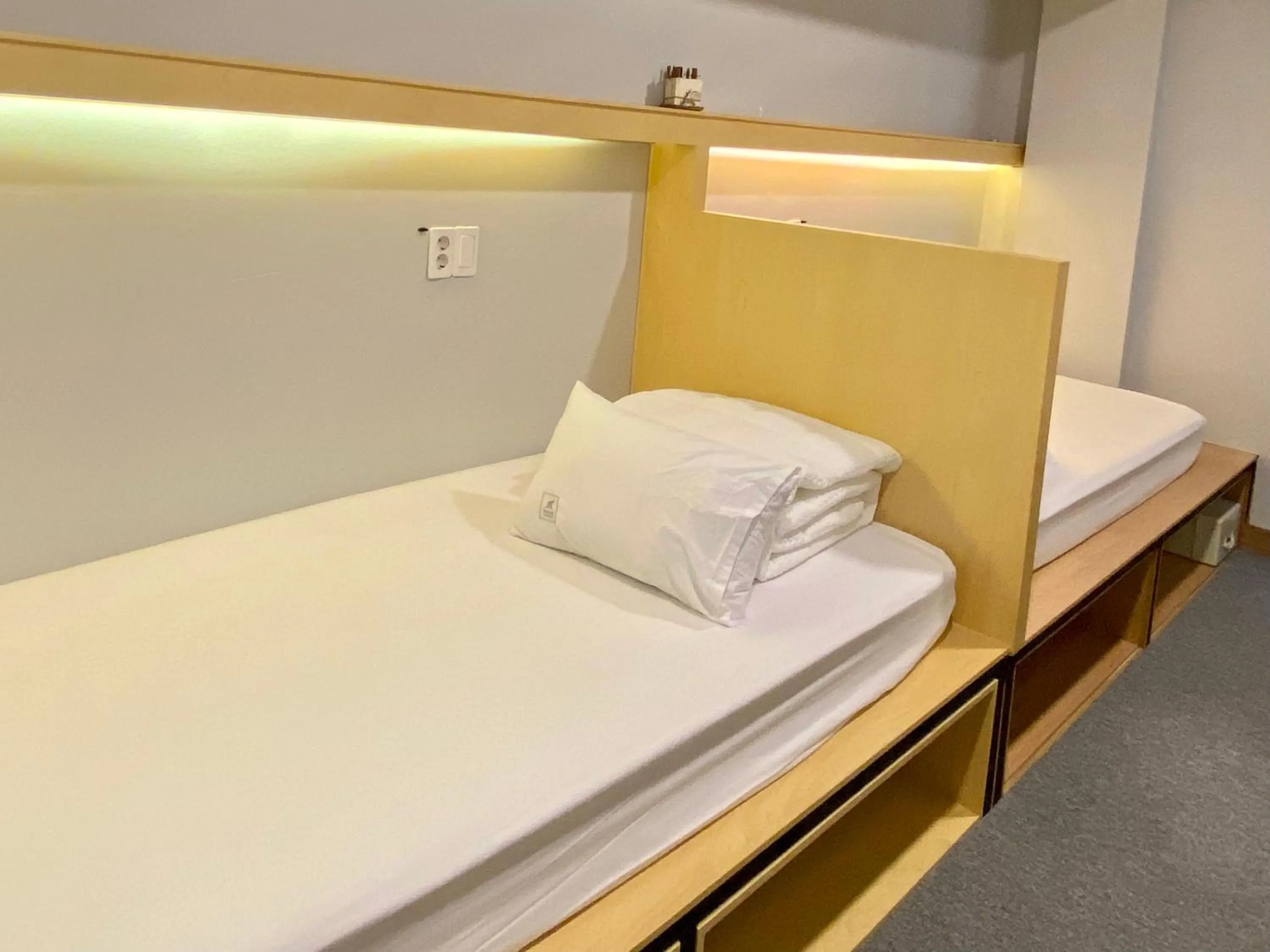 Bed in Elephant Hostel Nampo