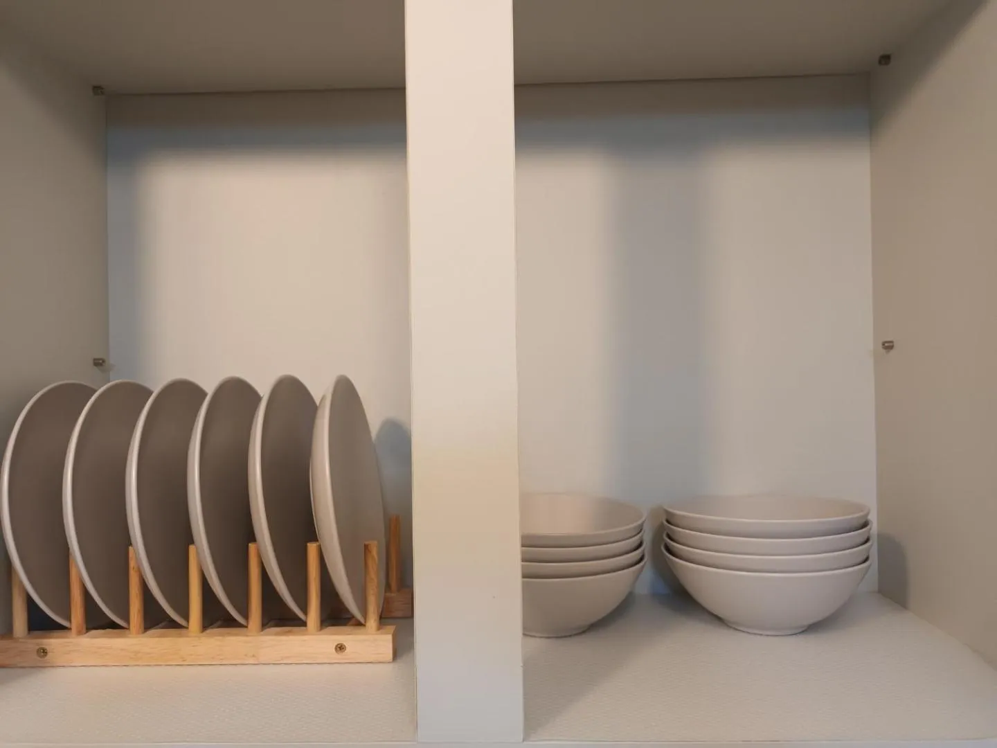 Communal kitchen in Elephant Hostel Nampo