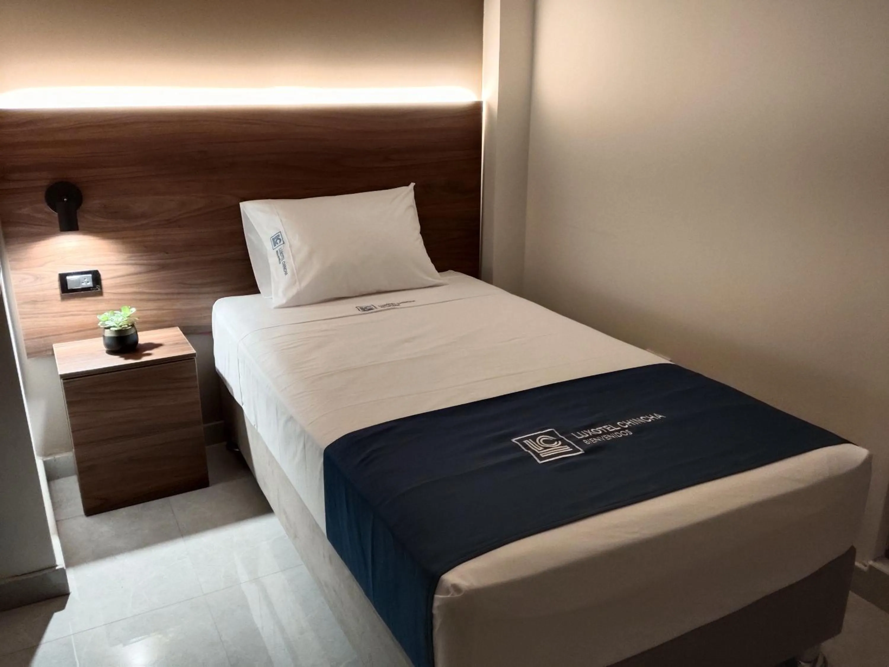 Luxotel Business Chincha