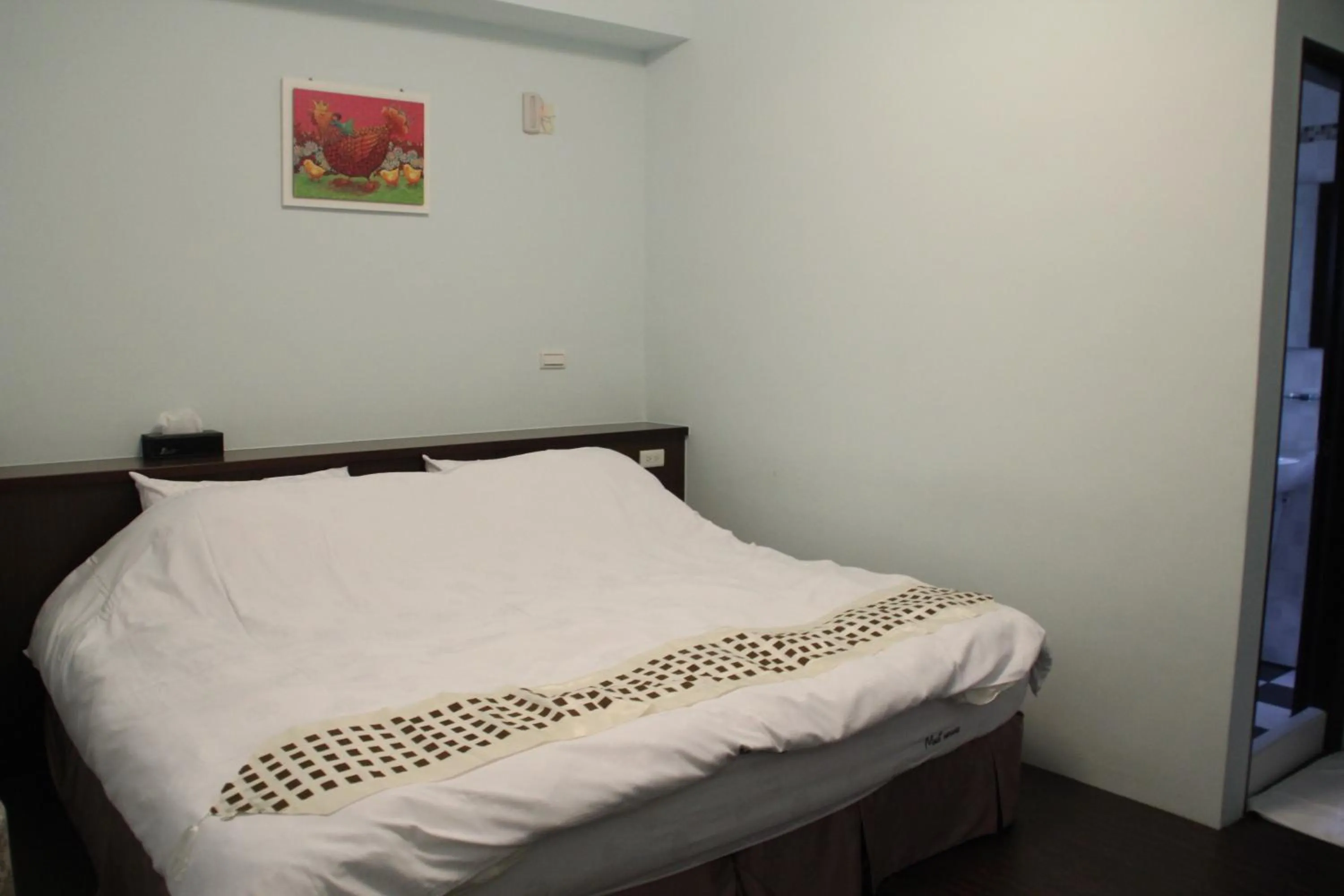 Bedroom, Bed in Magi House