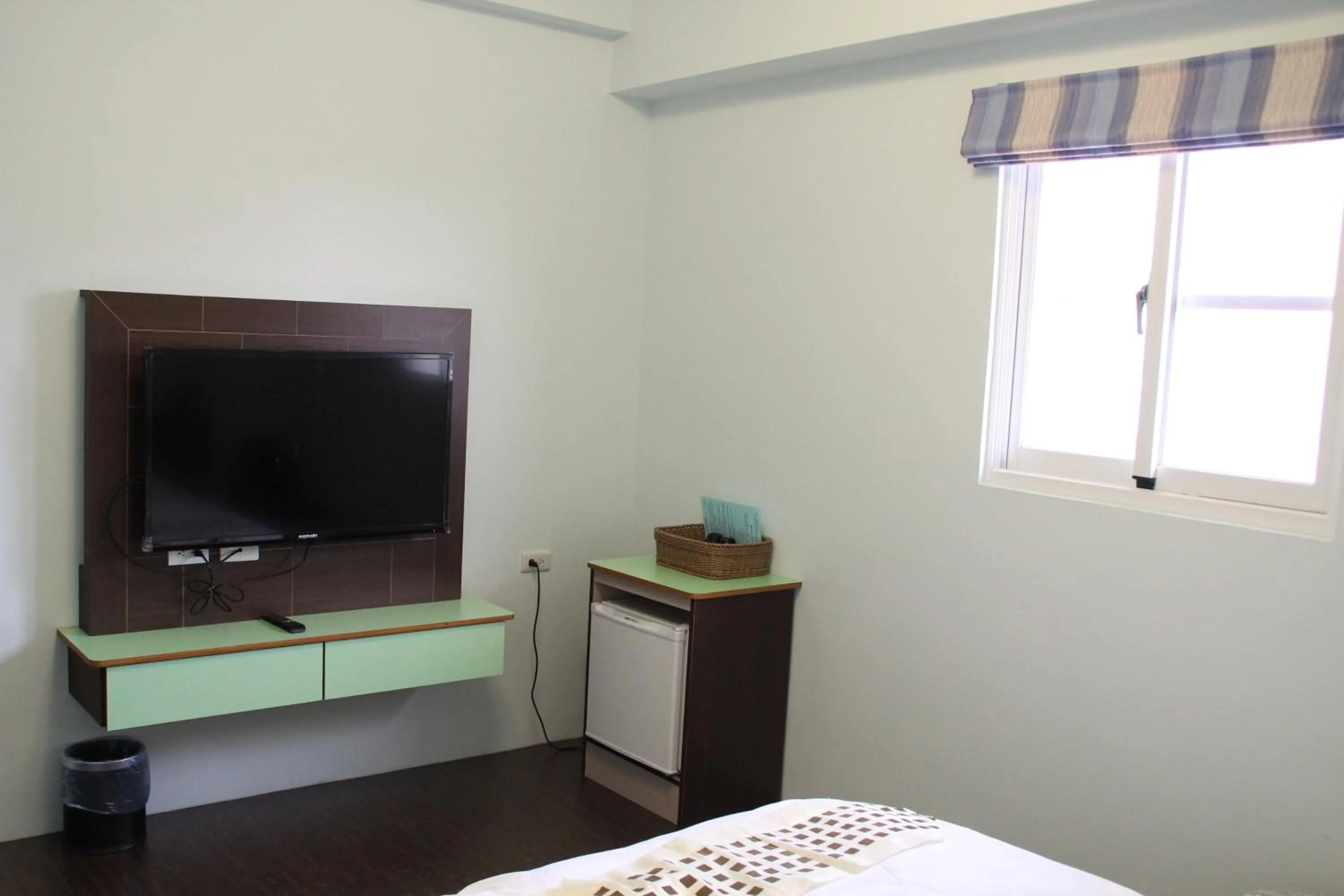 TV and multimedia, Bed in Magi House