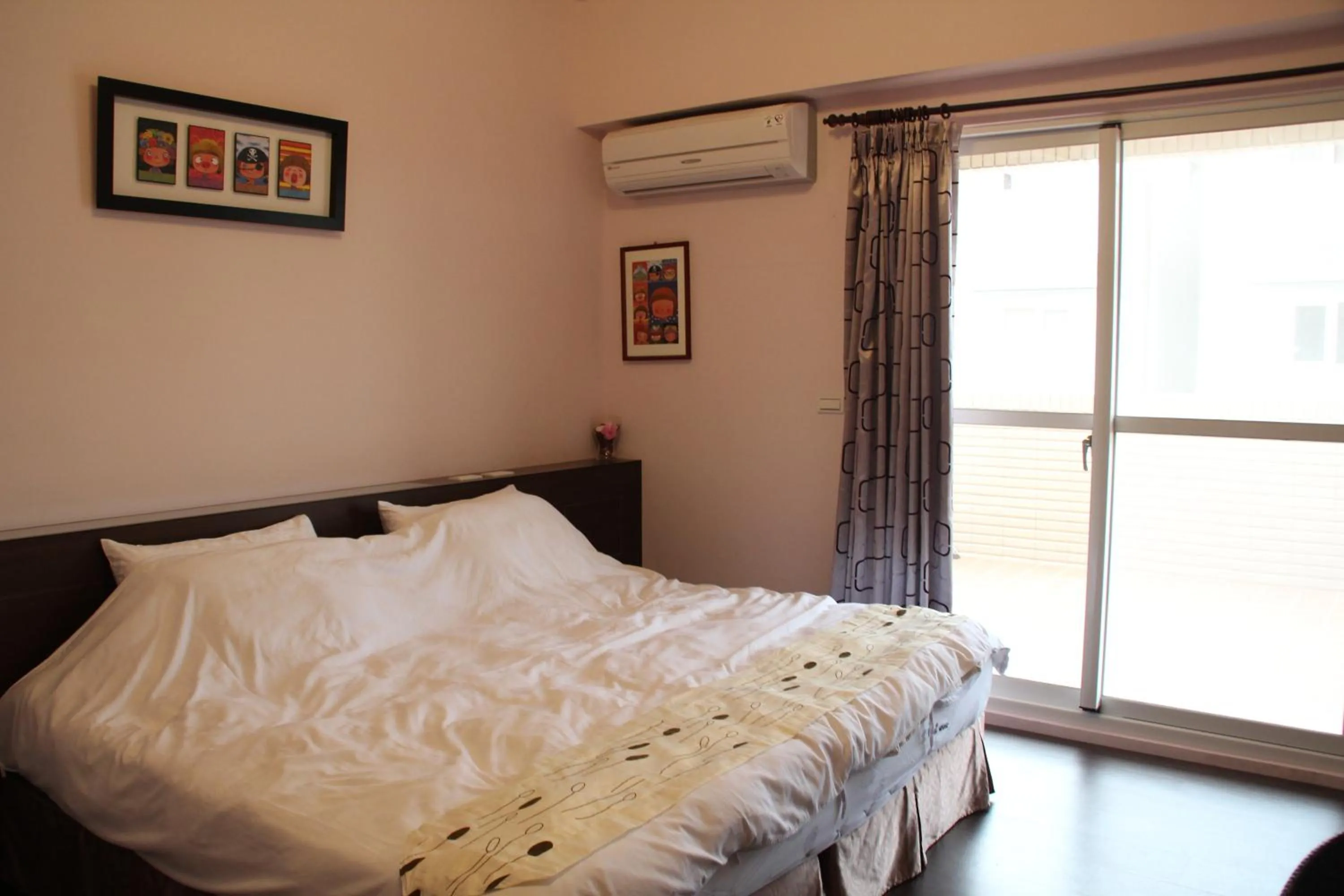 Bedroom, Bed in Magi House
