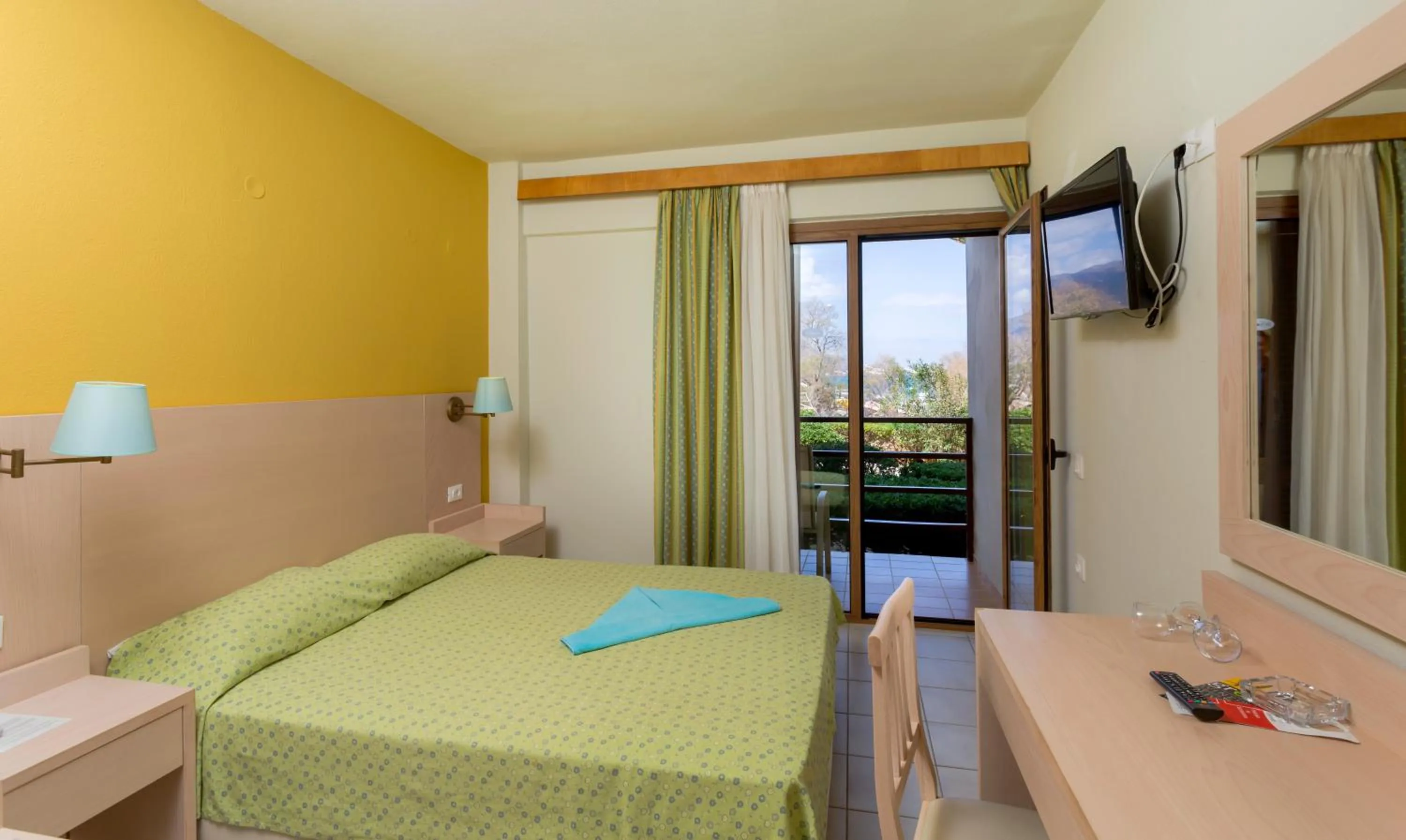 Photo of the whole room in Dessole Malia Beach - All Inclusive