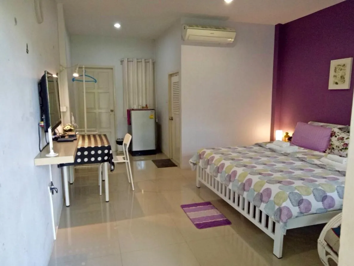 Better Weather Homestay