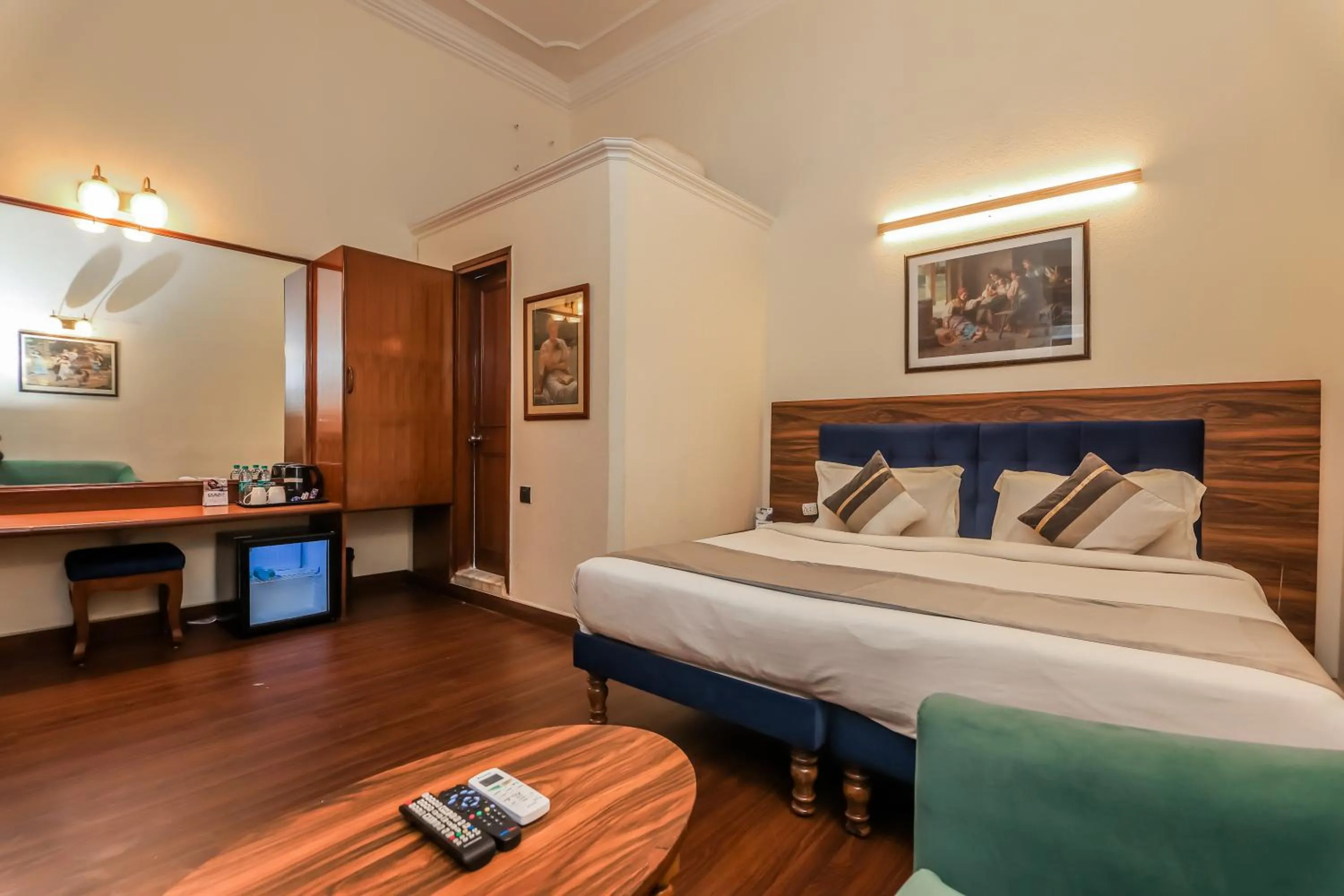 Living room in asar CP Outer Circle by Orion Hotels