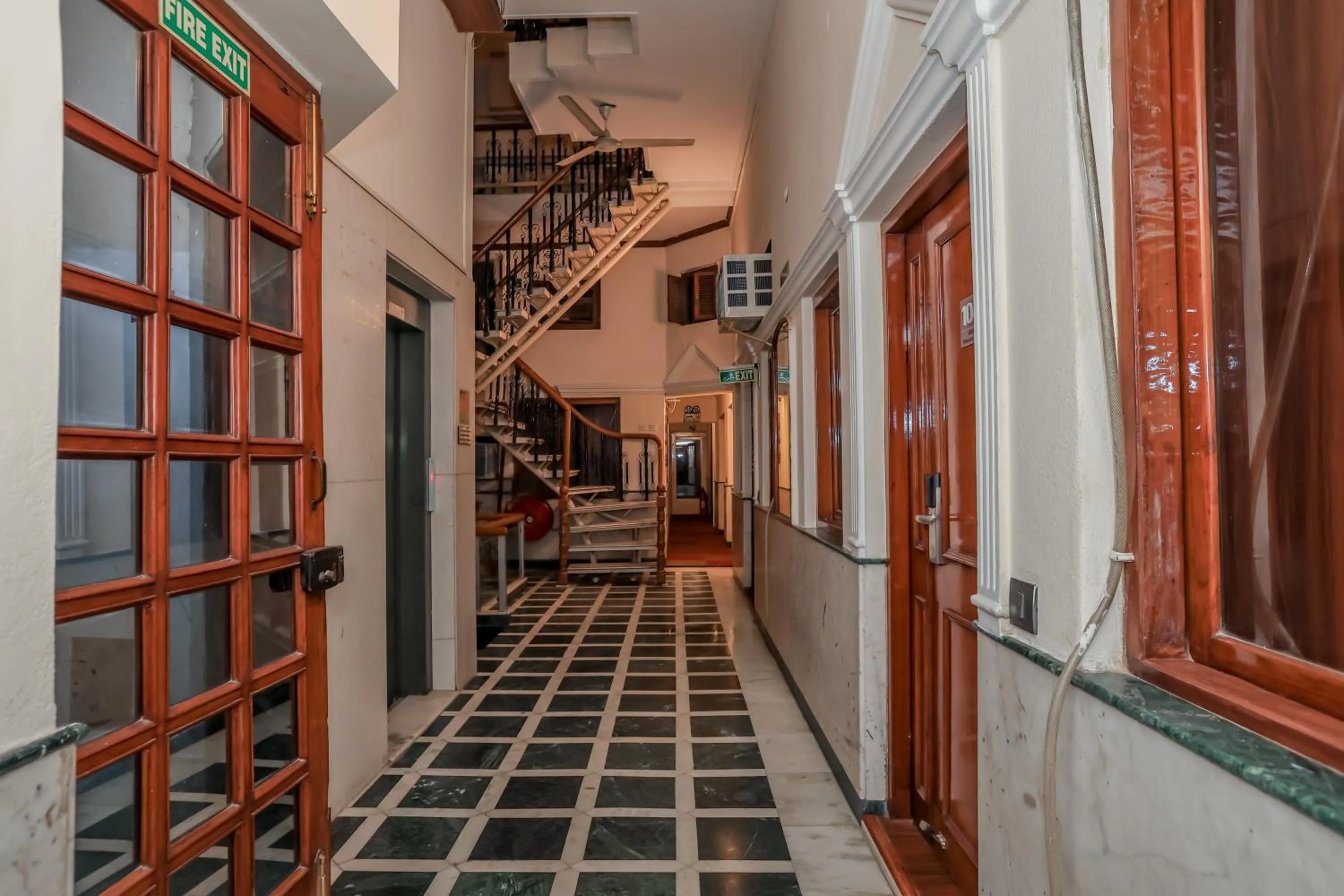 elevator in asar CP Outer Circle by Orion Hotels